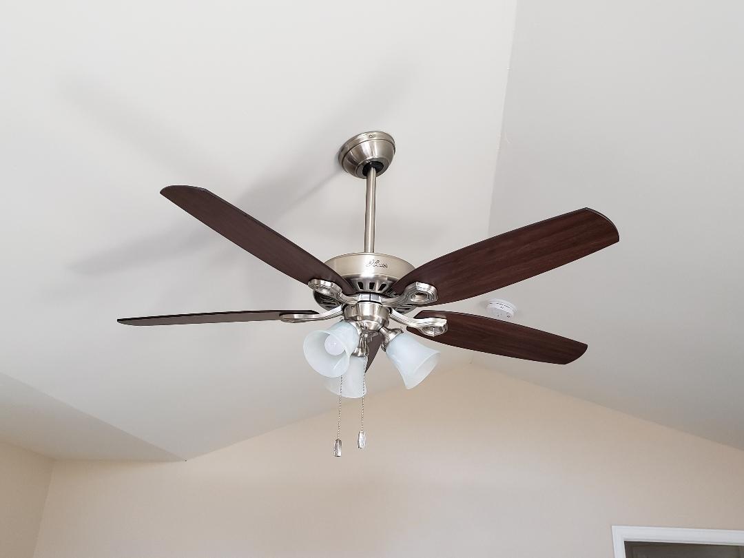 Hunter Builder, Indoor, Ceiling Fan, with LED Lights, 42 inch, New Bronze | Standard Mount, Pull Chain, 5 Blades, For Bedroom, Living Room, Includes Bulbs, 52107 customer photo 2
