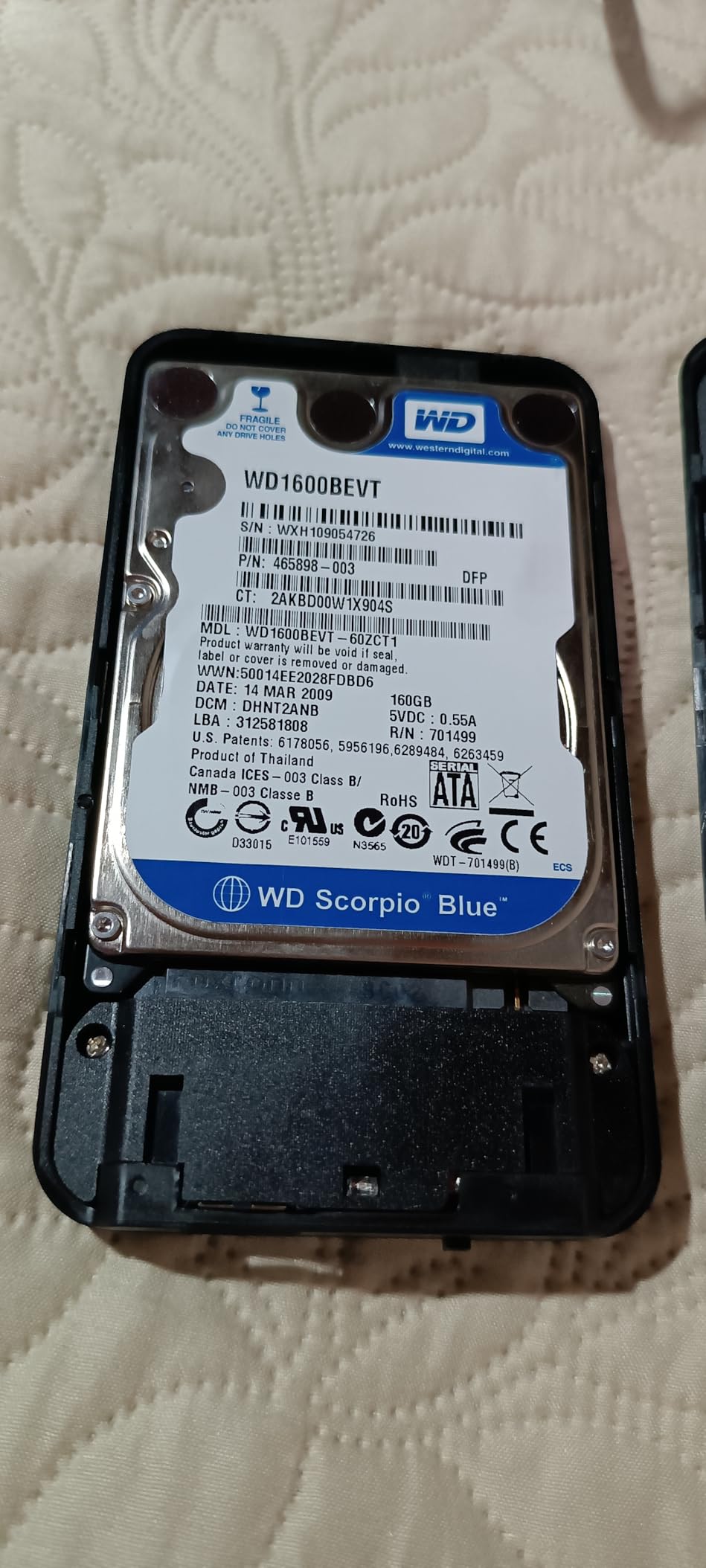SABRENT 2.5 Inch SATA to USB 3.0 Tool Free External Hard Drive Enclosure [Optimized for SSD, Support UASP SATA III] Black (EC-UASP) customer photo 2