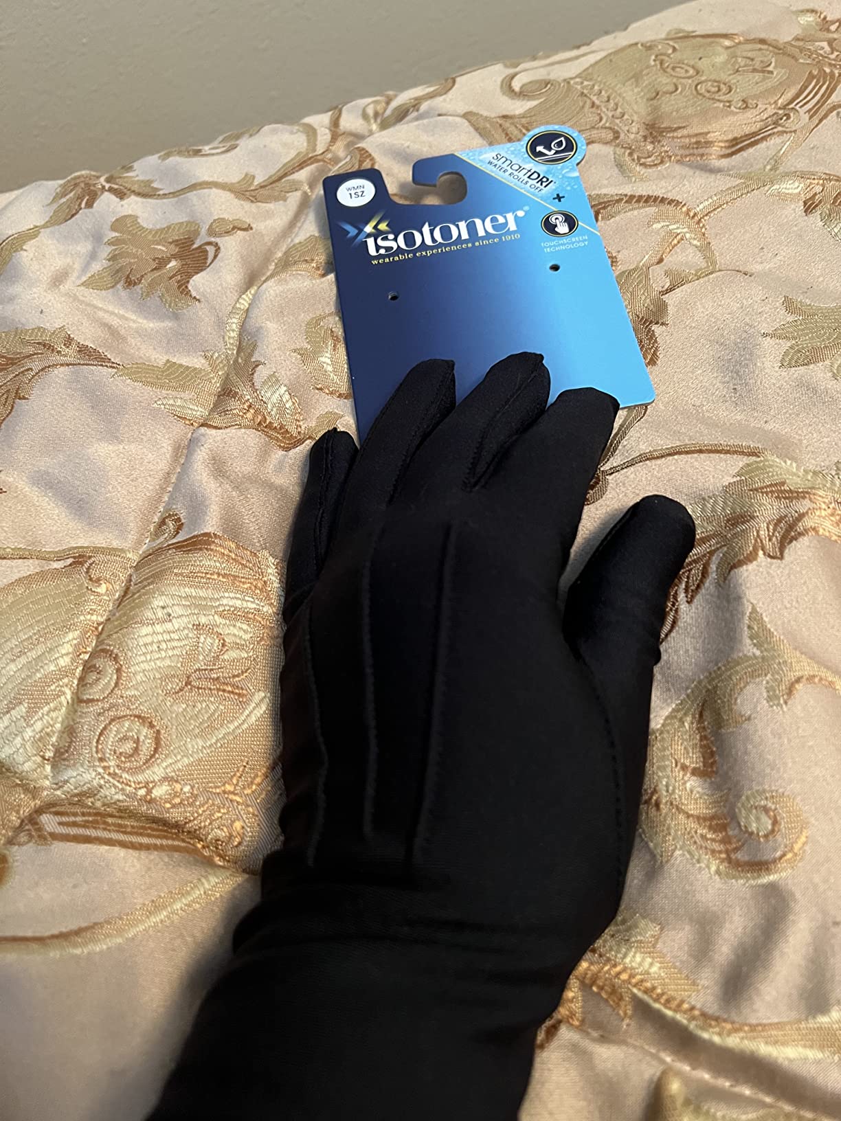 isotoner Women's Spandex Cold Weather Stretch Gloves With Warm Fleece Lining customer photo 1