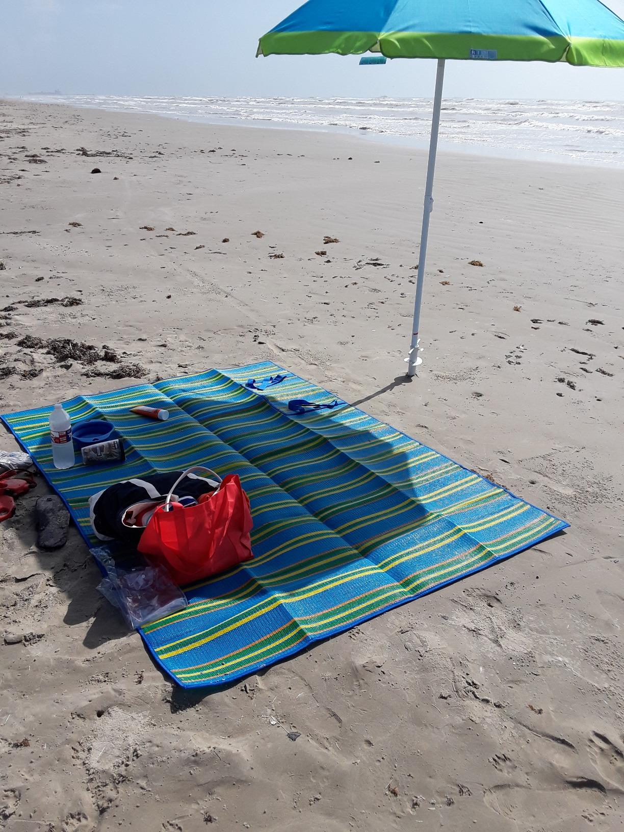 Camco Handy Mat with Strap - Perfect for Picnics, Beaches, RV and Outings - Green/Turquoise - 60