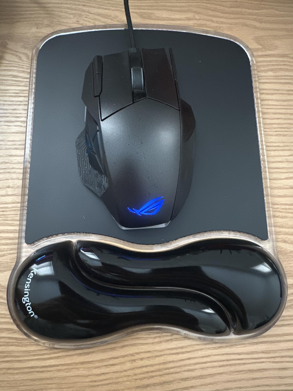 Kensington Duo Gel Mouse Pad with Wrist Rest, Ergonomic Wrist Support for Pain Relief, Comfortable Non-Skid Gel Pad for Computer, Laptop, Office & Home 9.6
