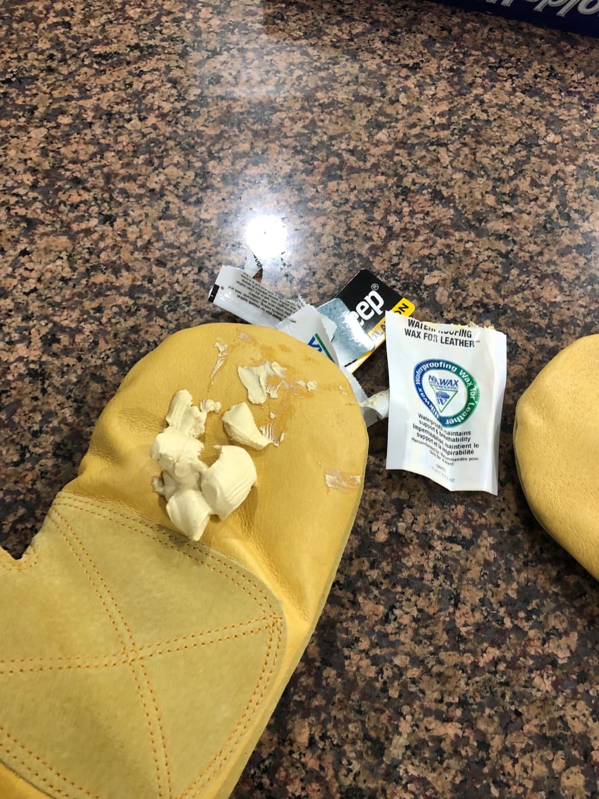 Kinco, KIN-901T, Premium Leather Work and Ski Mitt with Nikwax Waterproof Wax, Apparel Gloves customer photo 2