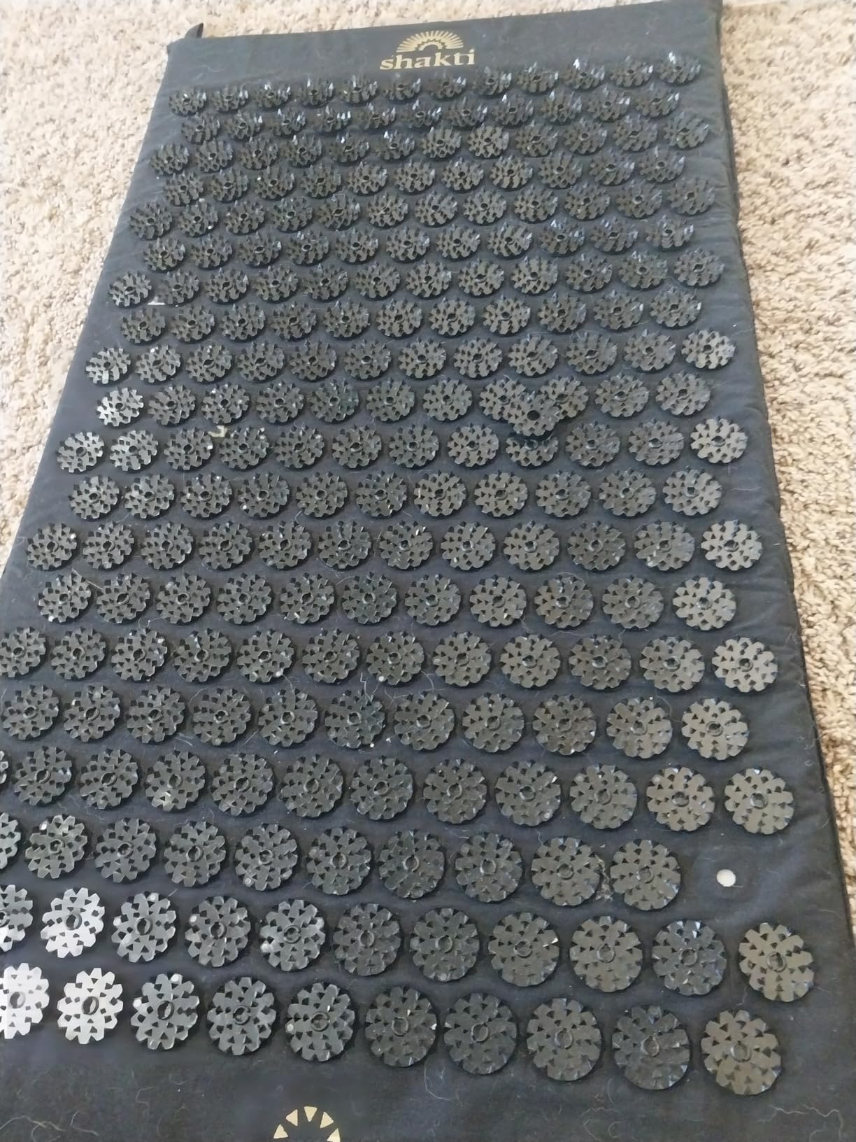 ShaktiMat Acupressure Mat for Tension Release & Relaxation, Level 2 Black | Relaxation, Massage Muscles, Aid Sleep, Unlock Inner Tension, Similar to Acupuncture, Made with Organic Cotton & ABS spikes customer photo 2