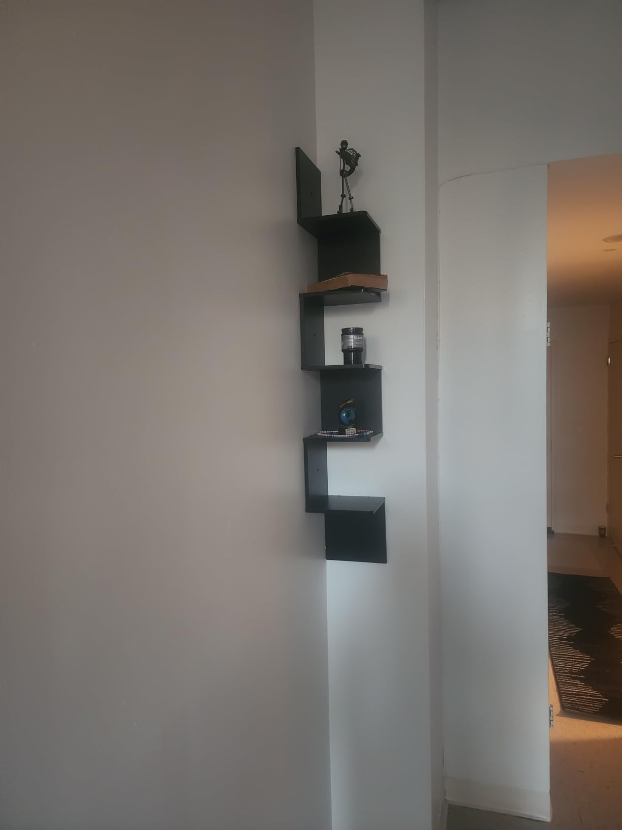 Furinno Rossi 5-Tier Corner Square Floating Shelves for Wall, Espresso | S-shape Wall Shelf, Easy Assembly, Radial Floating Book Shelf, for Bathroom, Bedroom, Living Room customer photo 2