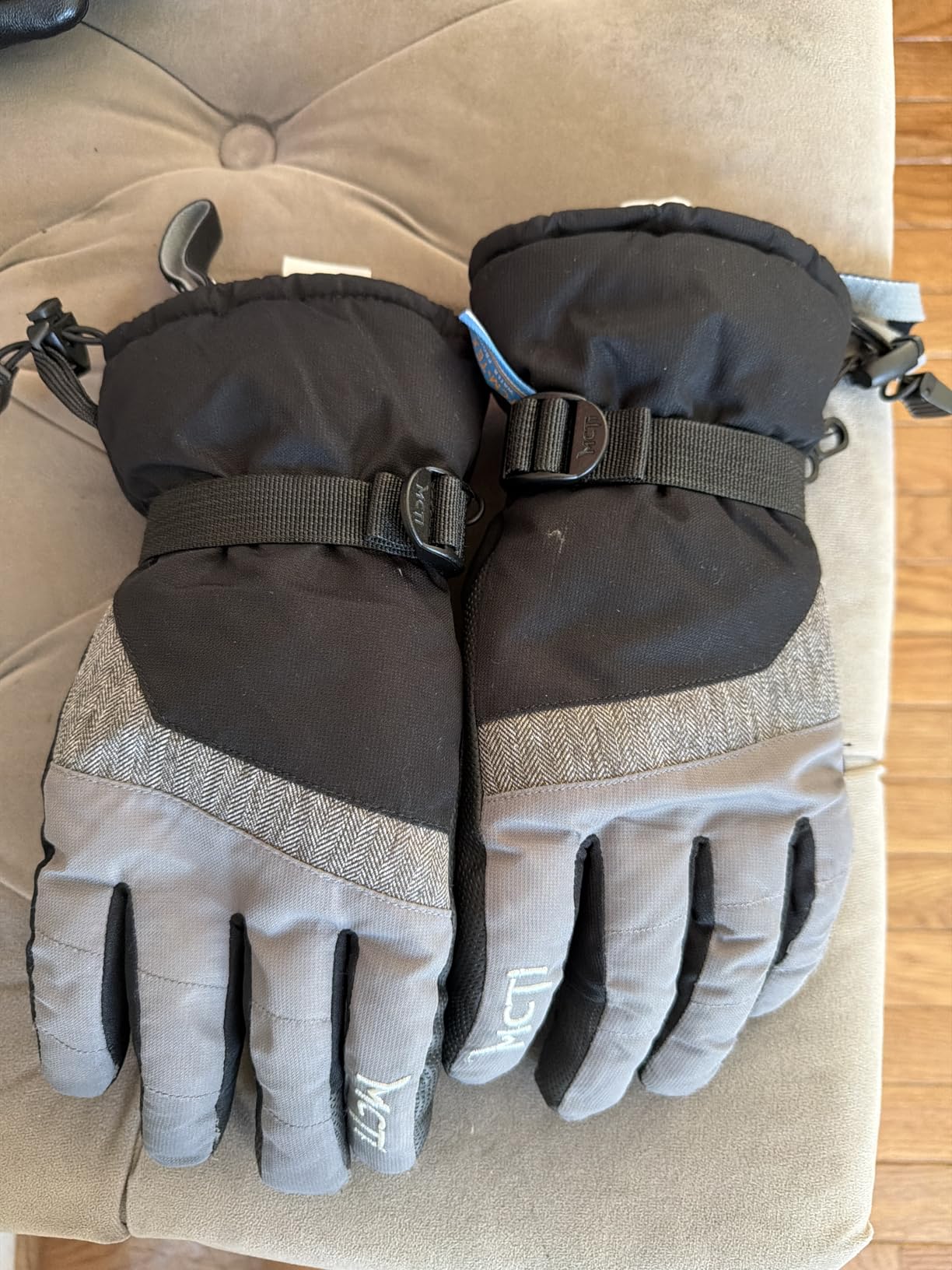 MCTi Ski Gloves,Winter Waterproof Snowboard Snow 3M Thinsulate Warm Touchscreen Cold Weather Women Gloves Wrist Leashes customer photo 2