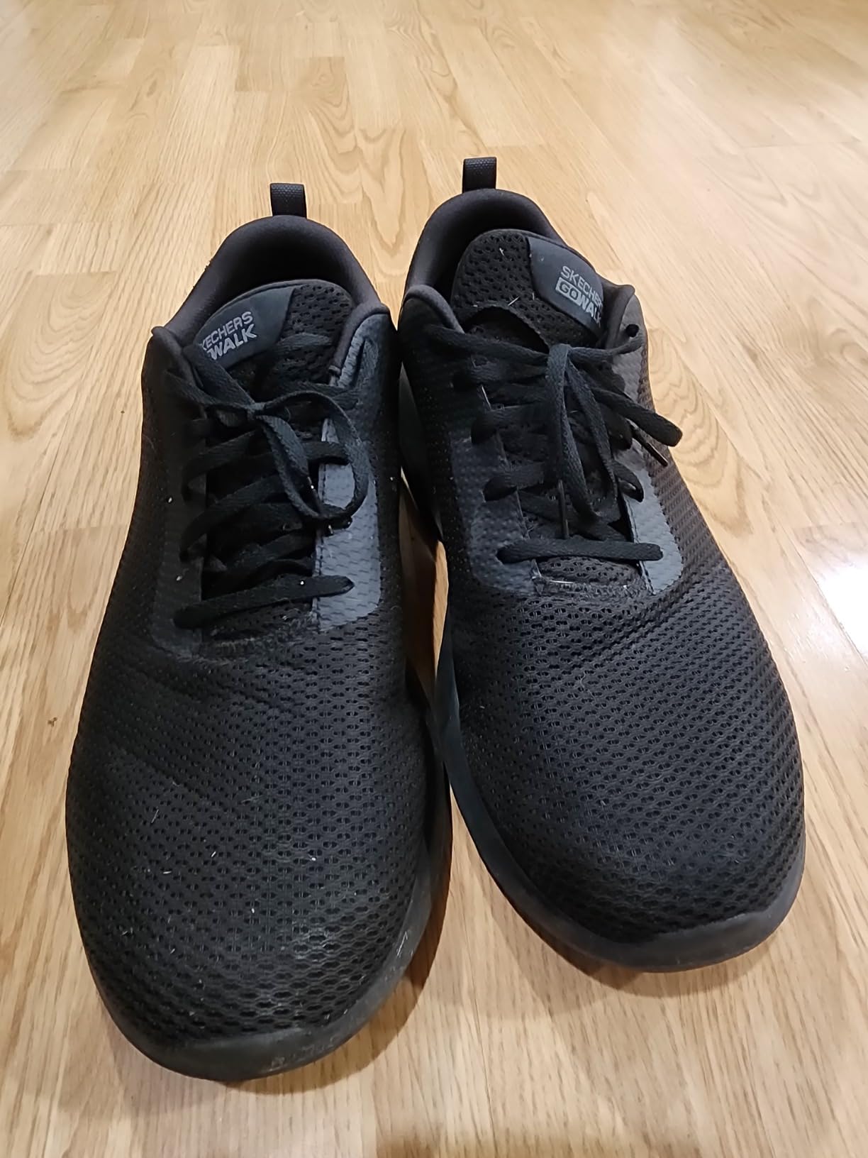 Skechers Men's Go Walk Max - Effort Sneaker customer photo 2