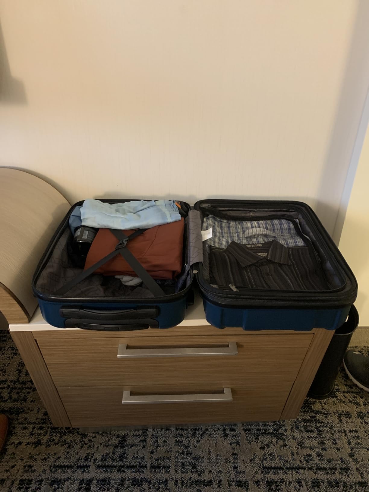 Samsonite Centric Hardside Expandable Luggage with Spinner Wheels, Teal, 3-Piece Set (20/24/28) customer photo 1