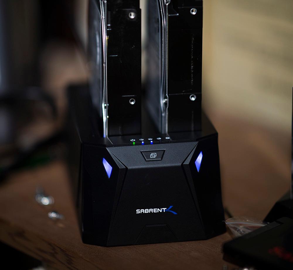 SABRENT USB 3.0 to SATA I/II/III Dual Bay External Hard Drive Docking Station for 2.5 or 3.5in HDD, SSD with Hard Drive Duplicator/Cloner Function [20+TB Support] (EC-HD2B) customer photo 1