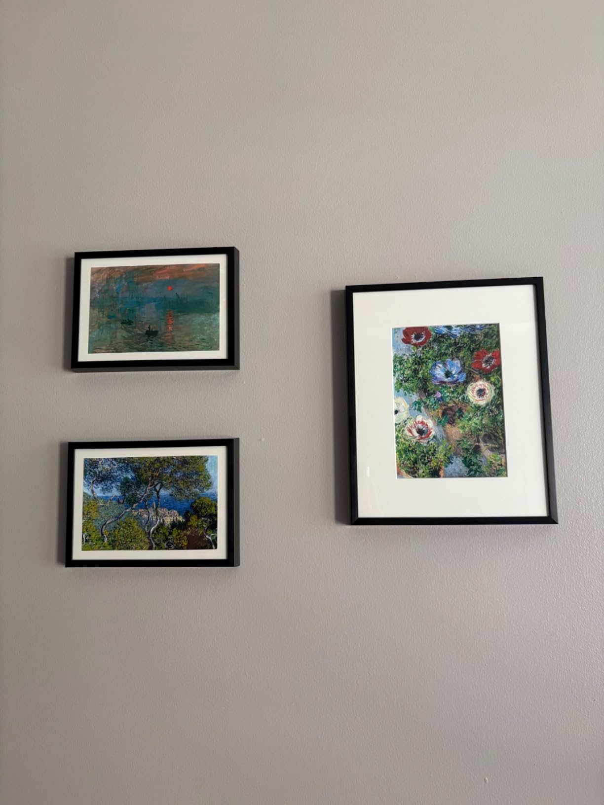 Golden State Art, Aluminum Gallery Wall Frame Set of 7 - Includes One 11x14, Two 8x10, and Four 5x7 - Metal Frames with Mat & Real Glass Cover for Elegant Home or Office Decor (Style 2, Gold) customer photo 2
