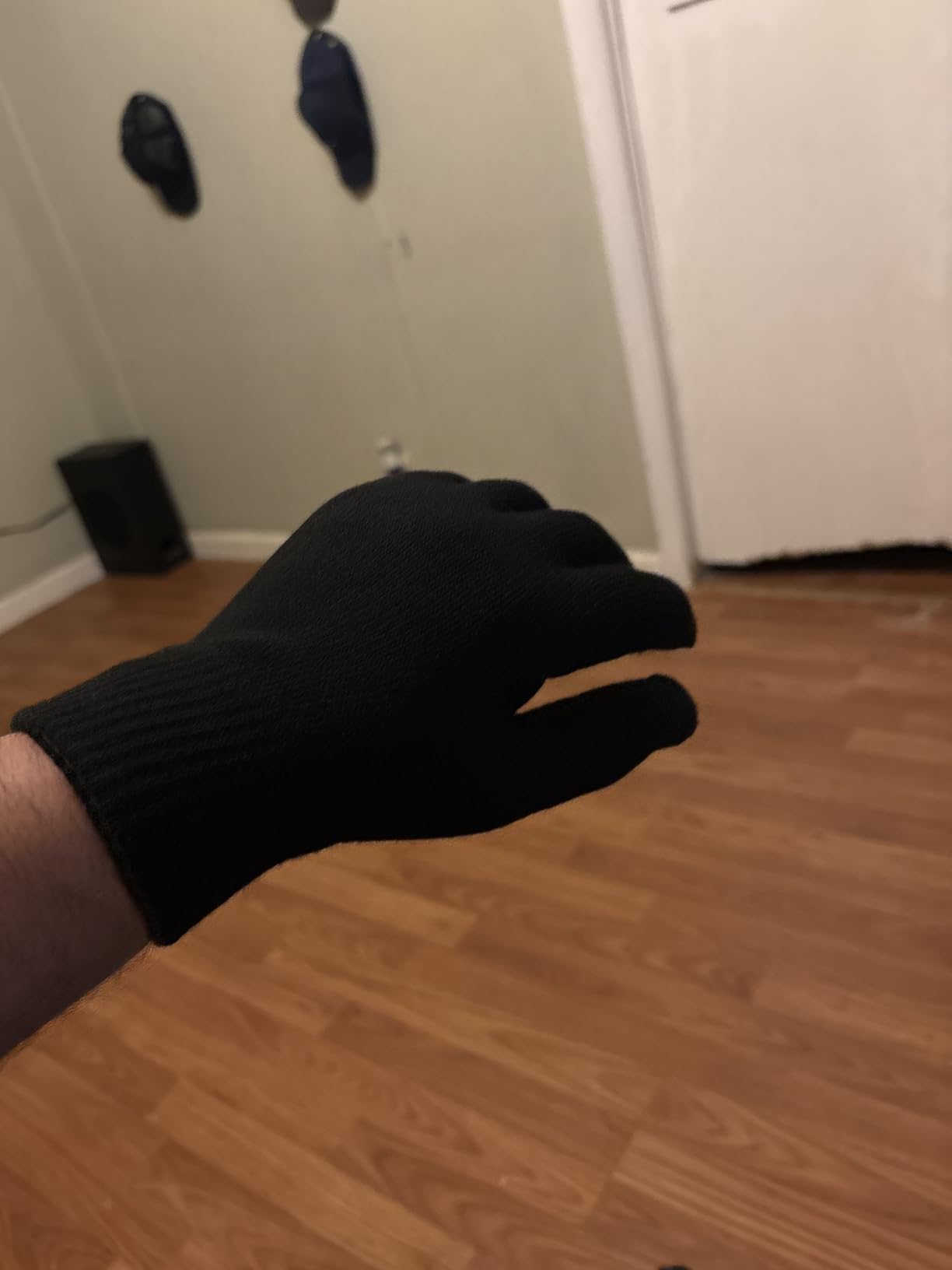 Achiou Winter Gloves for Men and Women, Touchscreen Soft Knit Gloves | Soft Knit Lining; 3-Finger Touchscreen; Anti-Slip Silicone Grip; Four-Way Stretch for Running, Driving & Commuting customer photo 2