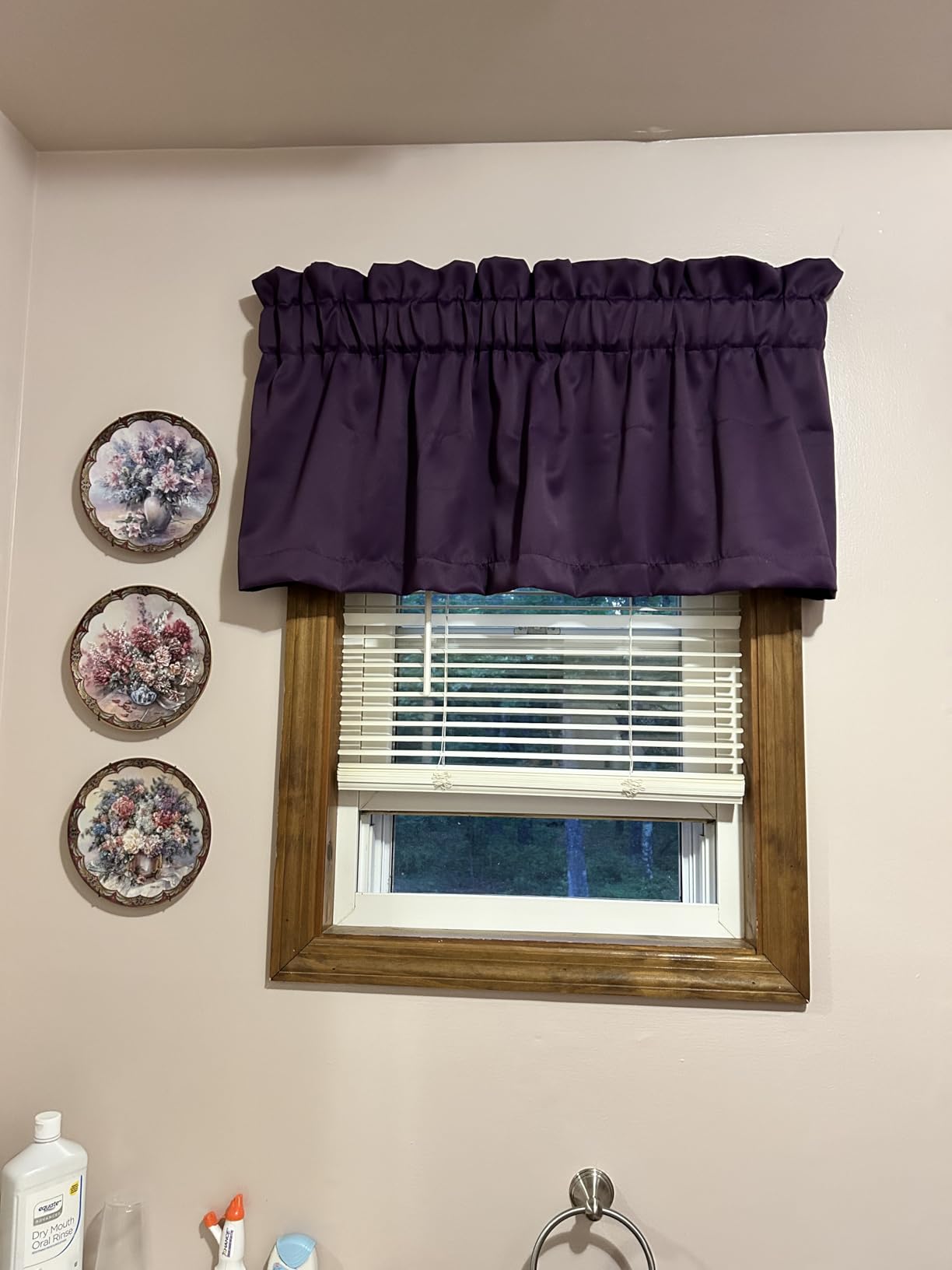 H.VERSAILTEX 2 Panels White Valance for Windows, Natural Blackout Curtains Valances for Small Windows/Living Room/Bedroom/Bathroom Rod Pocket 52