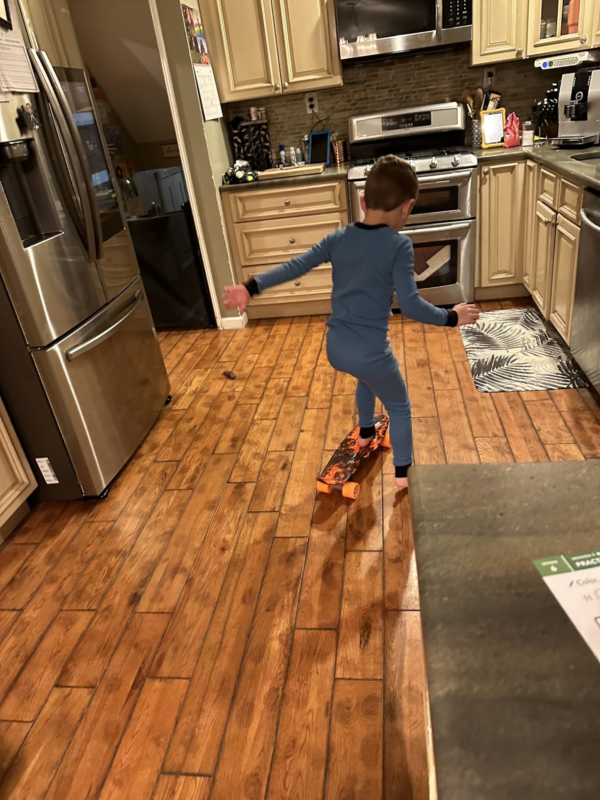 Skateboards Complete 22 Inch Mini Cruiser Retro Skateboard | Kids, Boys, Youths, Beginners customer photo 1