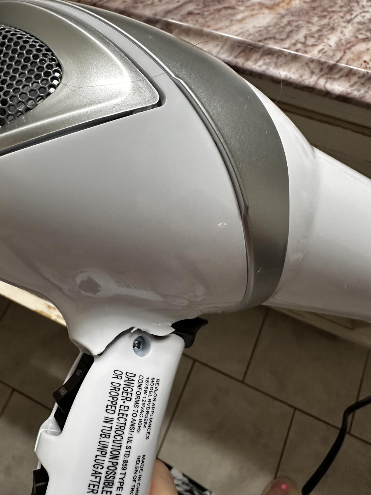 REVLON Infrared Ionic Hair Dryer with Diffuser & Concentrator, 2 Speed Settings, Blow Dryer with Tourmaline Technology for Frizz Control, 1875 Watt Power for Fast Drying, Suitable for All Hair Types customer photo 1