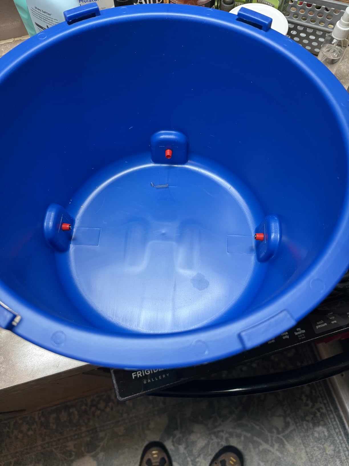 Premier 1 All-Season Heated Poultry Waterer for Chickens & Ducks - 3 Gallon | 100W Thermostat, Keeps Water Unfrozen to -20F, Quick-Fill Cap, 3 Recessed Nipples, 16 ft Detachable Cord, Up to 35 Birds customer photo 2