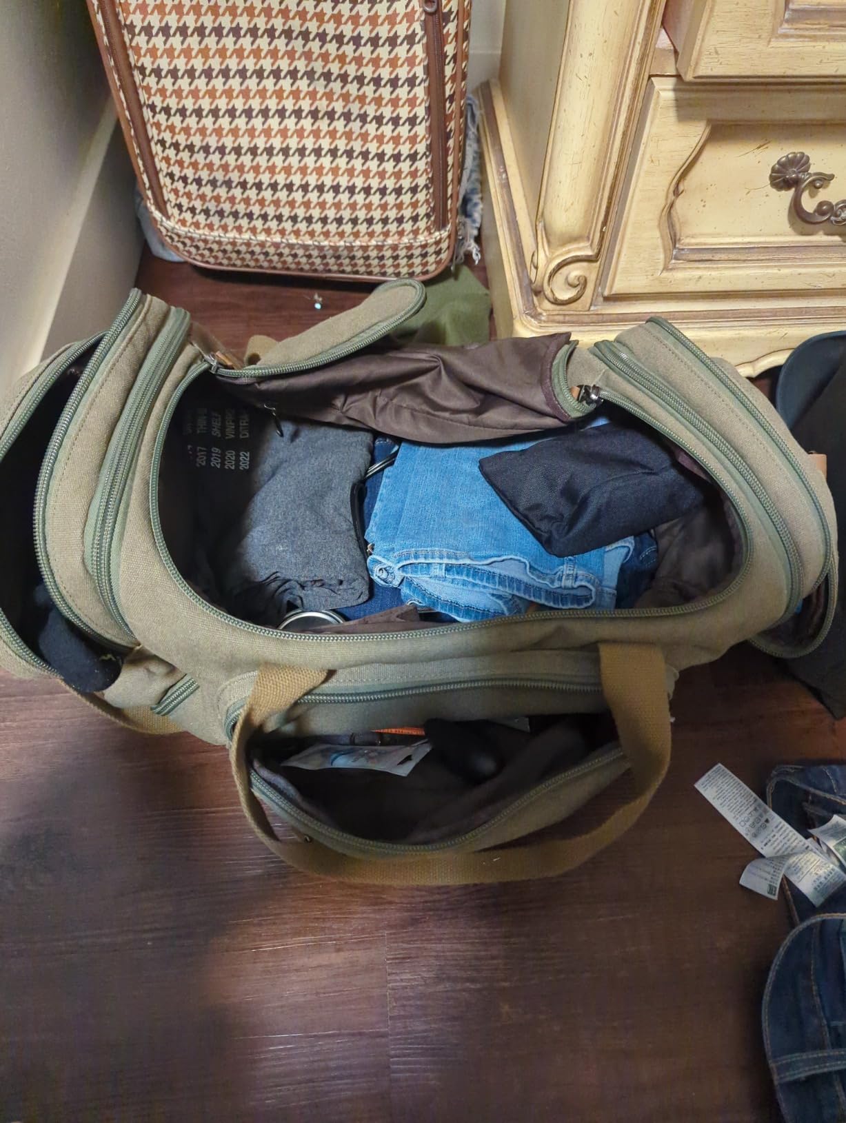 Gonex Canvas Duffle Bag for Travel 60L Duffel Overnight Weekender Bag (Army Green) customer photo 2