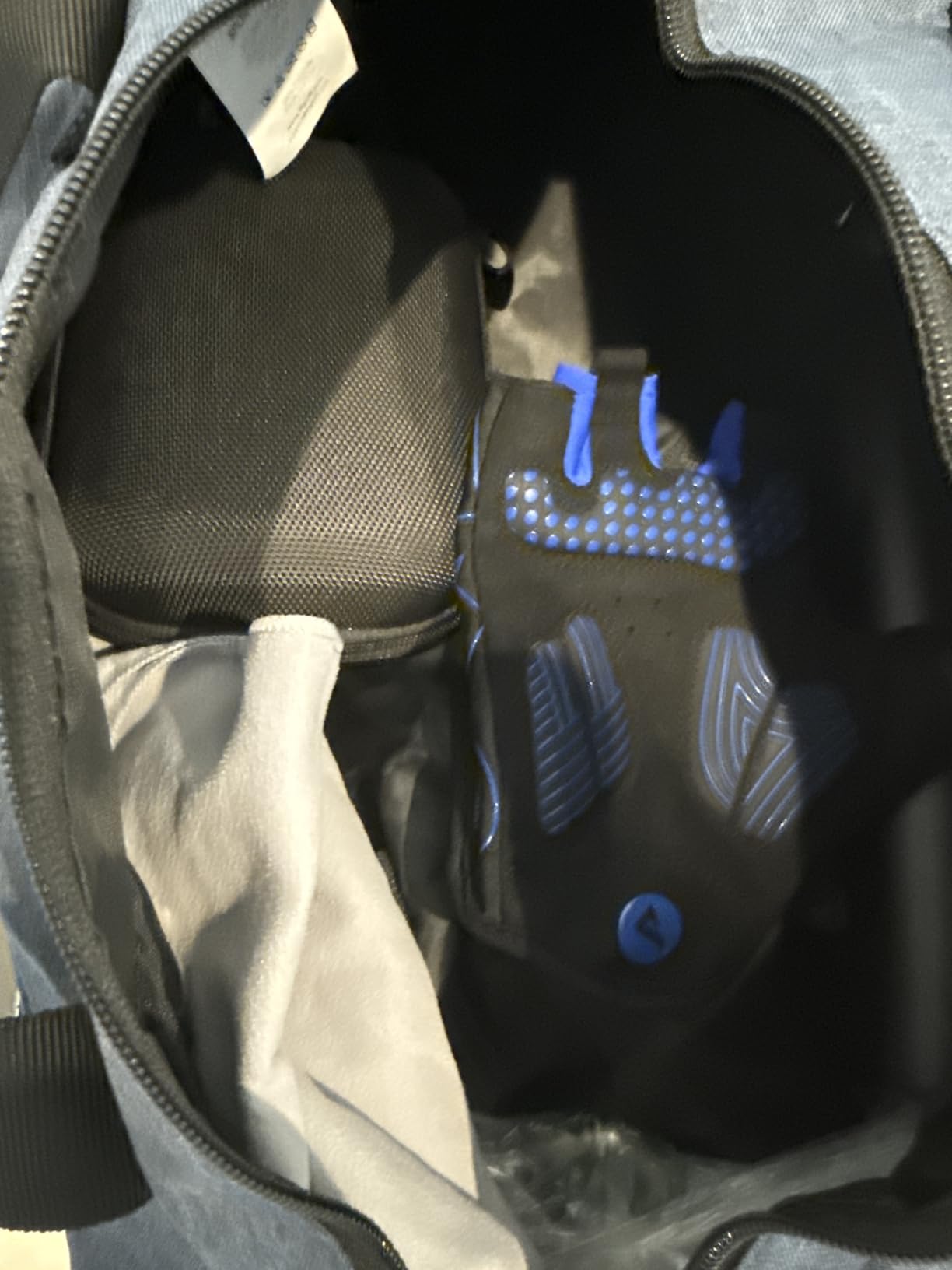 Gym Bag for Men & Women with Shoe & Wet Compartment - Duffle Bag for Travel, Sports, Fitness & Workout customer photo 2