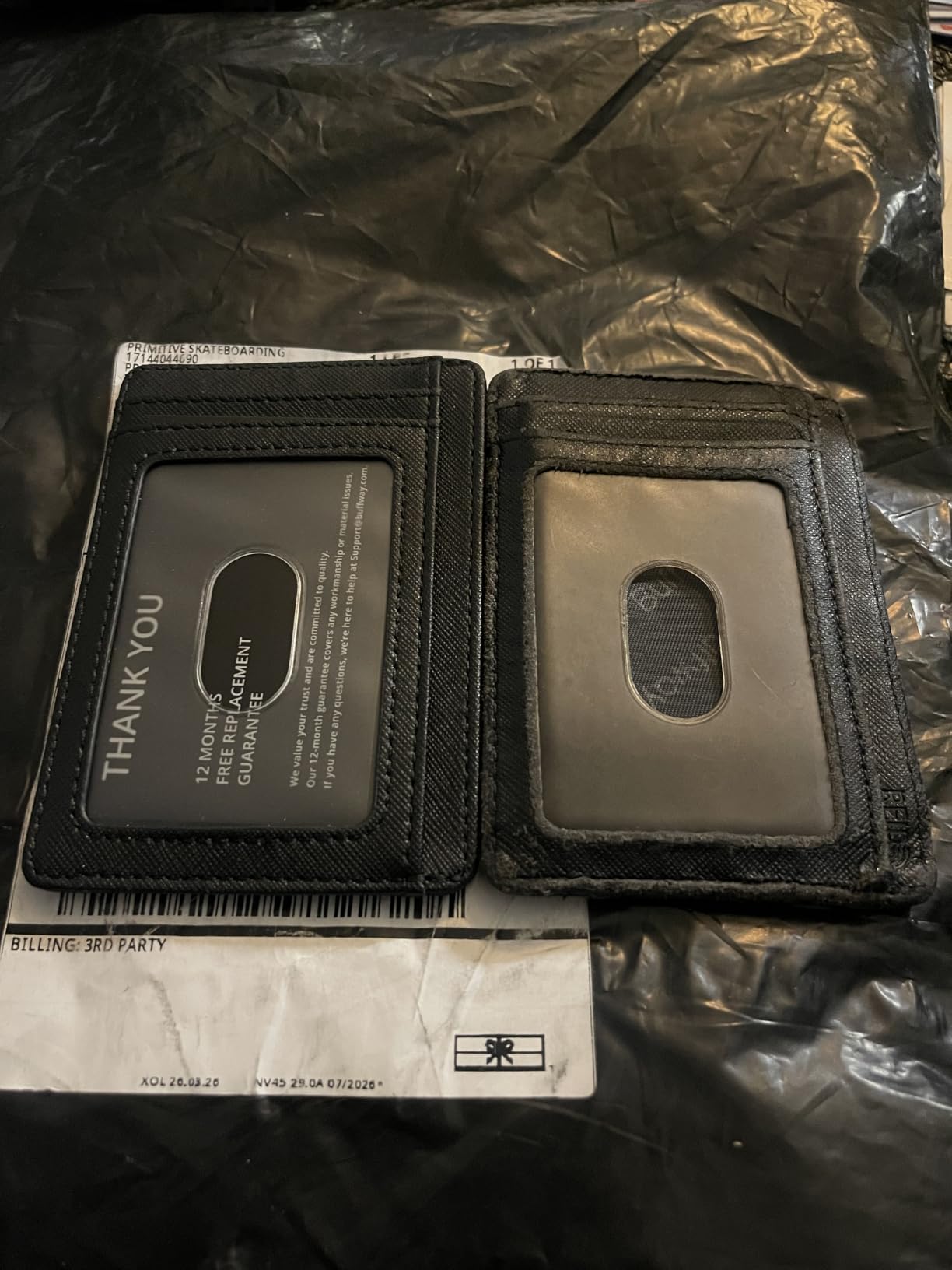 Slim Minimalist Front Pocket RFID Blocking Leather Wallets for Men and Women - Carbon Fiber Black customer photo 2