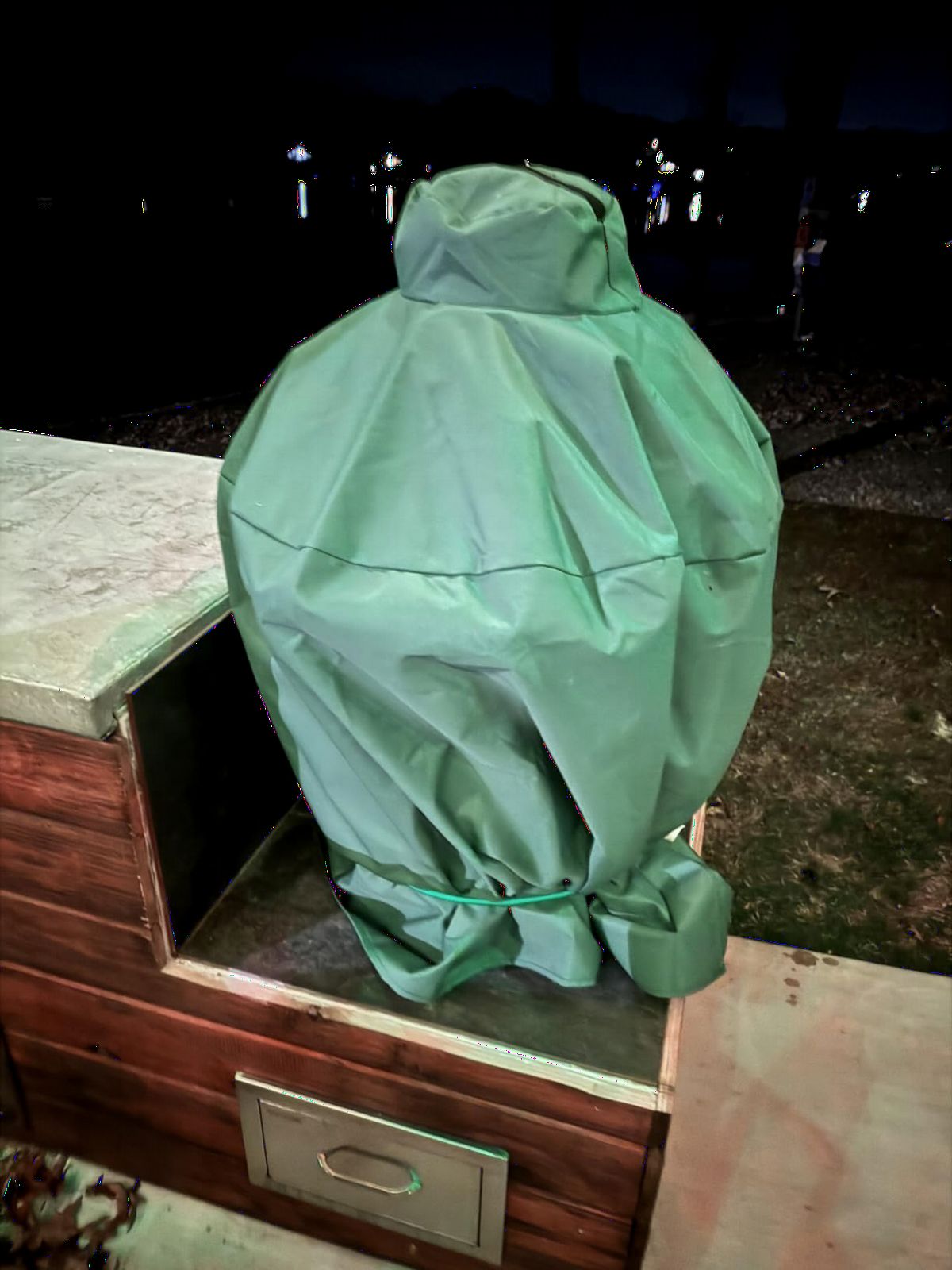 Mini Lustrous Cover Compatible with Large Big Green Egg, Kamado Ceramic Grill Cover, Outdoor Grill Cover with Durable and Waterproof Fabric, 31