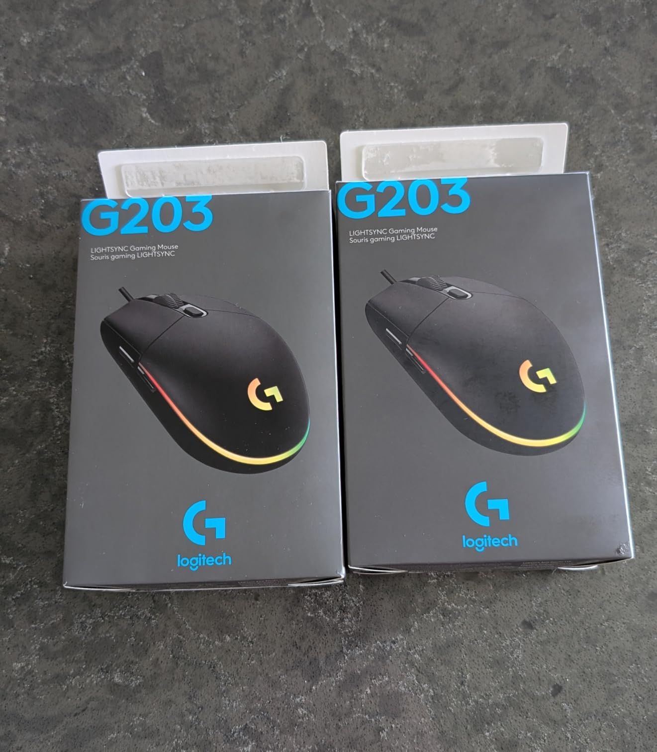 Logitech G203 Wired Gaming Mouse - Black customer photo 2