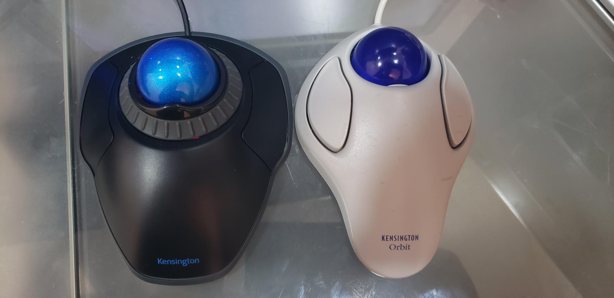 Kensington Orbit Trackball Mouse with Scroll Ring (K75327WW), Black-Grey, wired finger-operated trackball customer photo 1