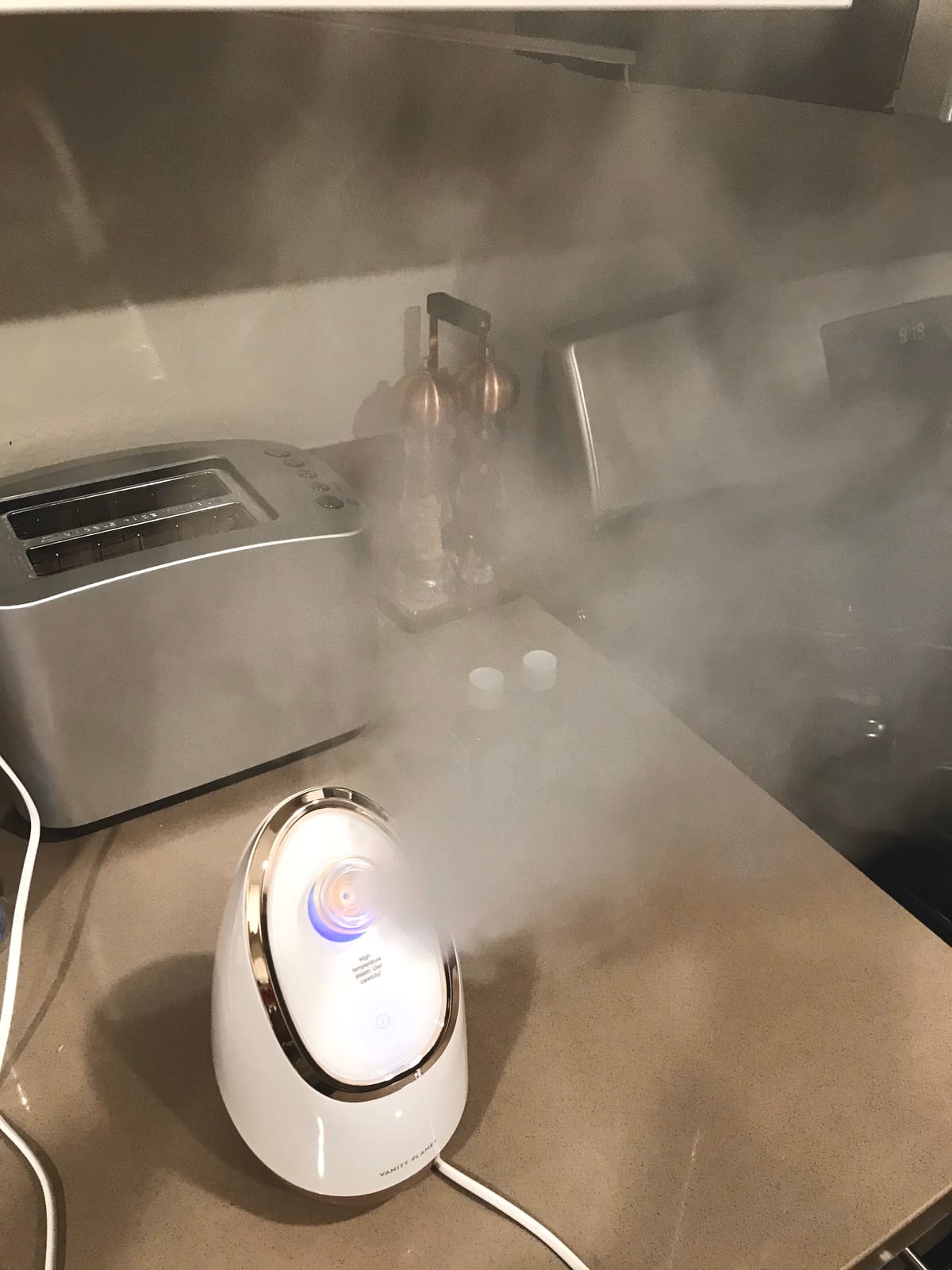 Vanity Planet Aira Ionic Facial Steamer (Rose Gold) - Pore Cleaner that Detoxifies, Cleanses and Moisturizes - Adjustable Nozzle, 85ml Removable Water Tank with 3 Essential Oil Baskets customer photo 2