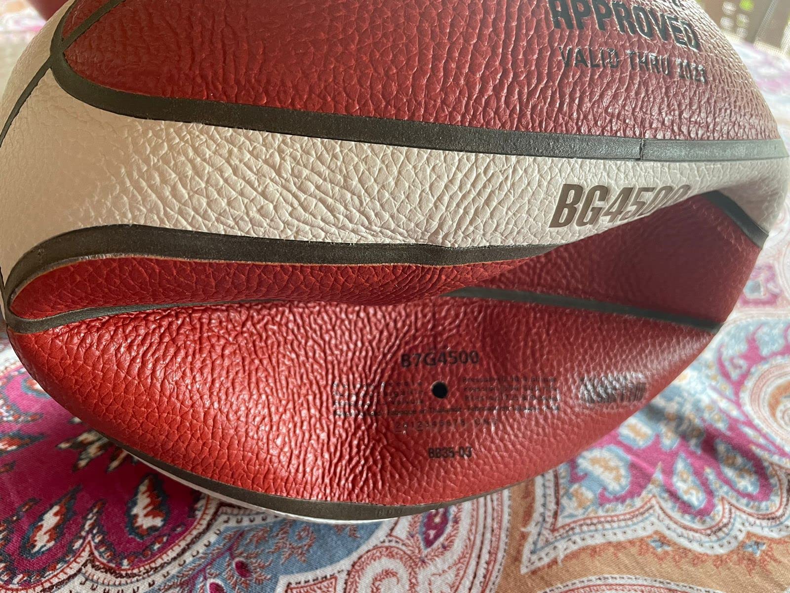 Molten BG Series Composite Basketball, FIBA Approved - BG4500, Size 7, 2-Tone (B7G4500) customer photo 2