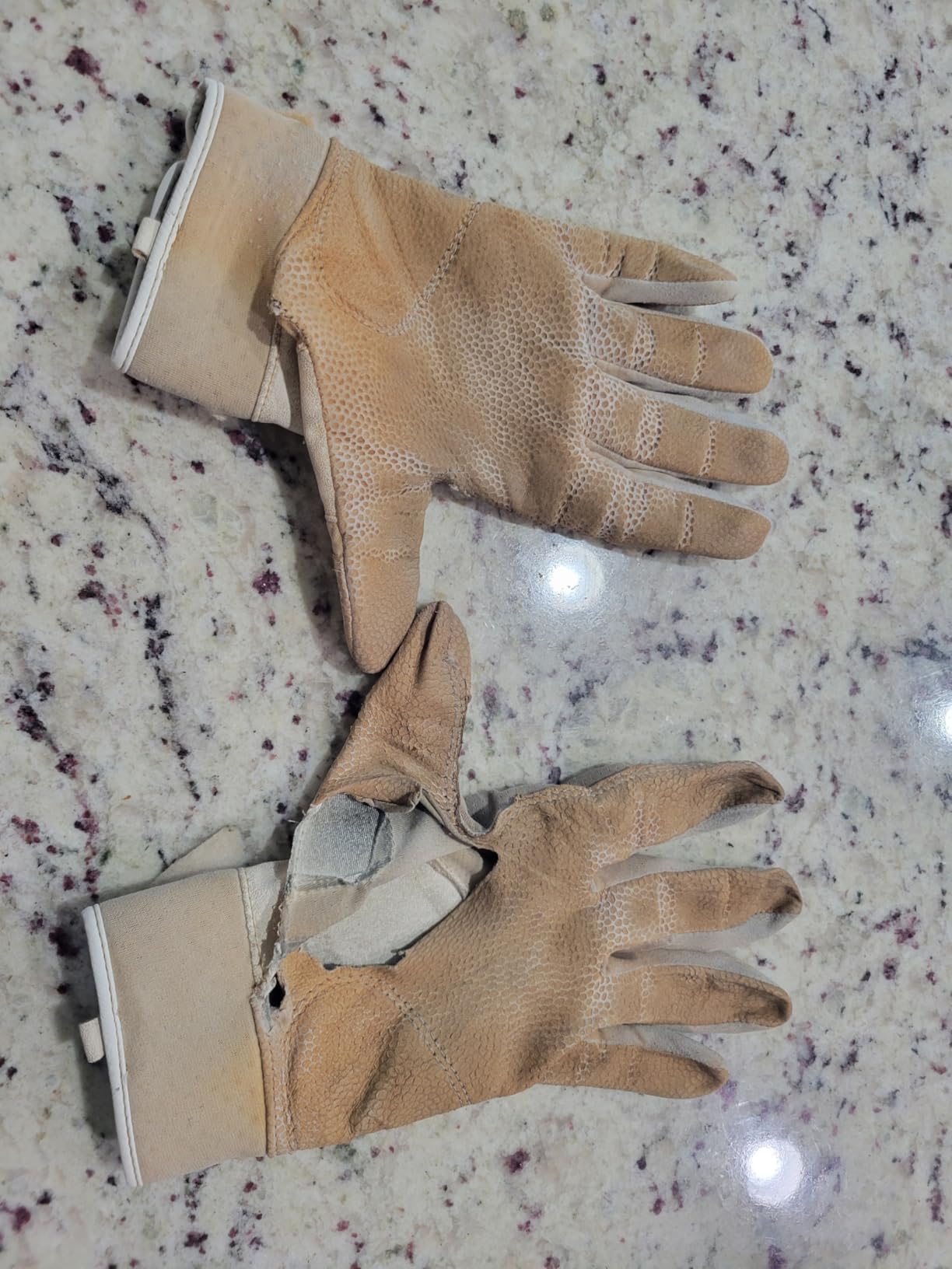 BRUCE BOLT Original Series Short Cuff Batting Gloves - Classic Edition - Adult & Youth Sizes customer photo 2