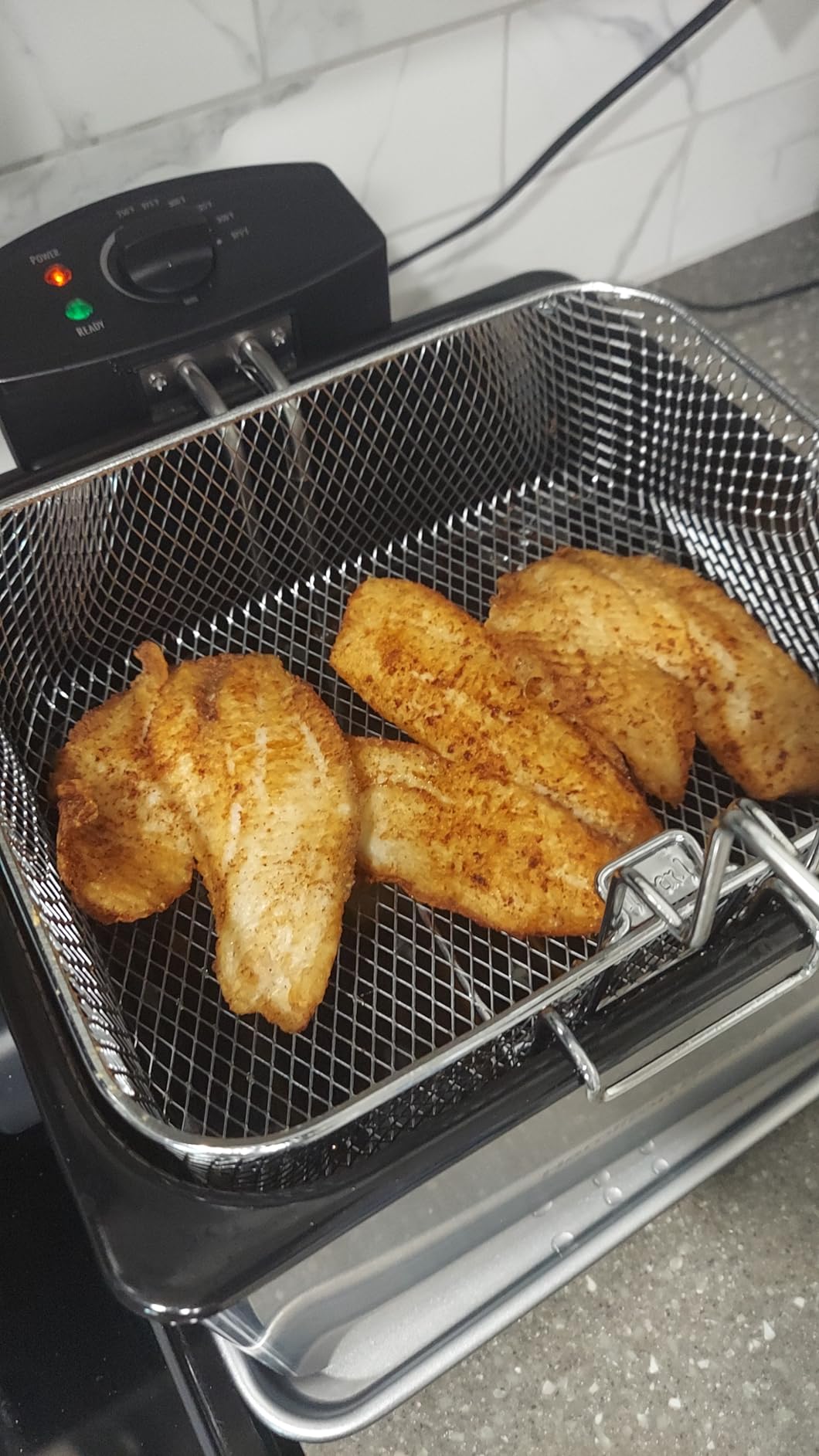 Hamilton Beach Professional Style Electric Deep Fryer With Basket | 5 Liter / 21 Cup Oil Capacity | 1800 Watts | Lid With View Window | Stainless Steel | 35042 customer photo 1