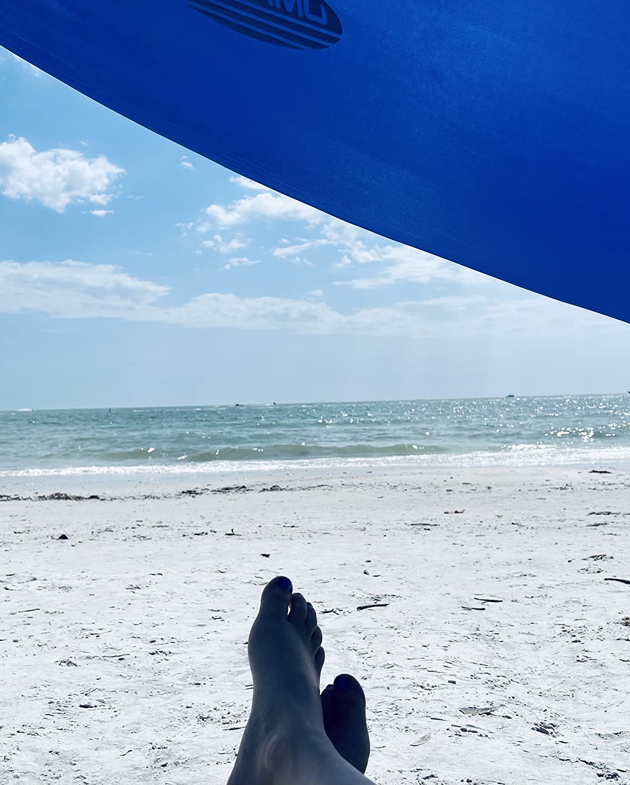 UMARDOO Family Beach Tent Canopy Sun Shade Portable 10x10FT, Large Wind Resistance Beach Sun Shelter Easy Setup with Packable Carry Bag for Outdoor Travel UPF 50+ (Blue) customer photo 1
