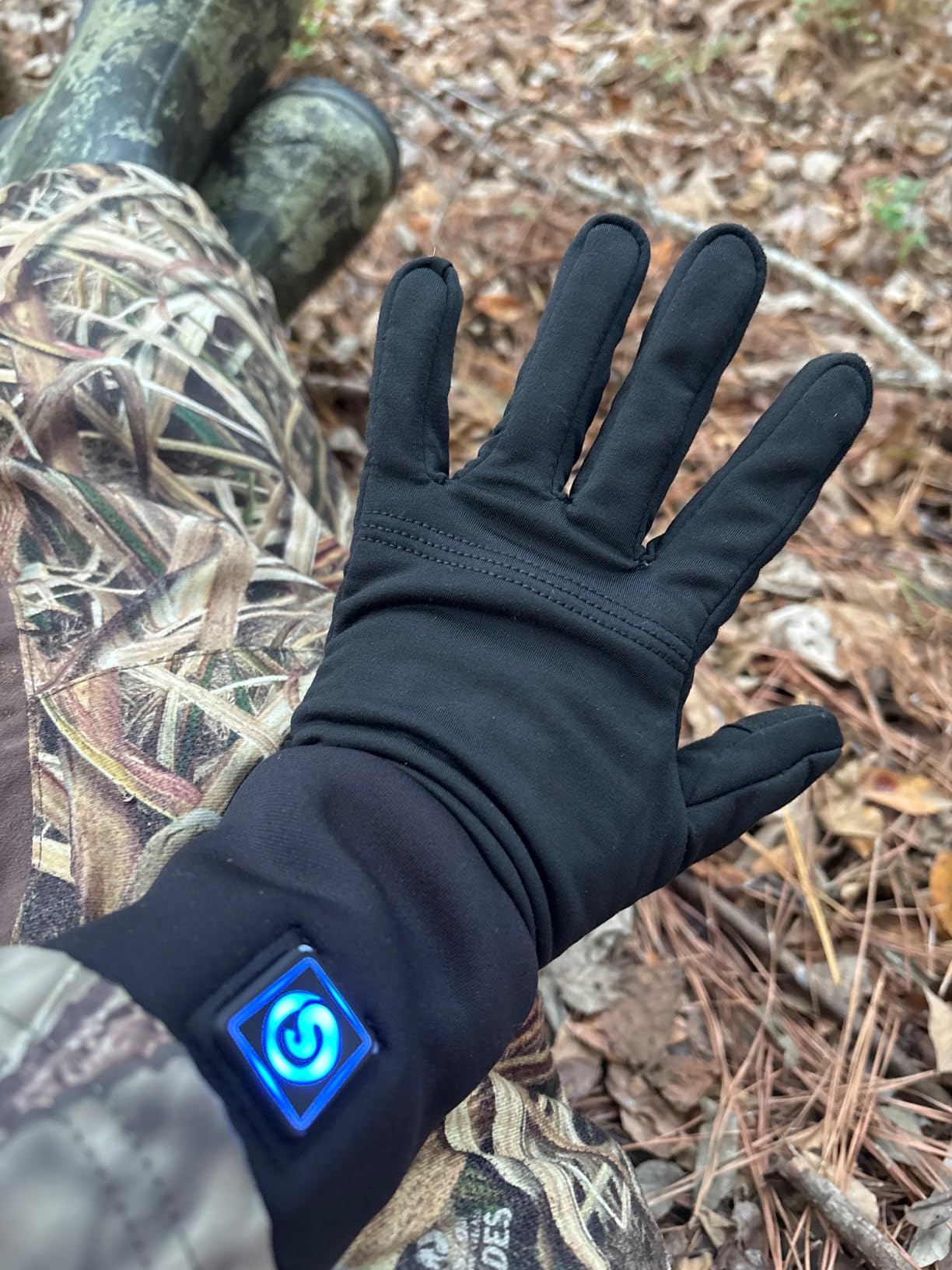 SAVIOR HEAT Heated Glove Liners for Men Women, Rechargeable Battery Electric Heated Gloves, Winter Warm Glove Liners, Thin Gloves Riding Ski Snowboarding Hiking Cycling Hand Warmers customer photo 2