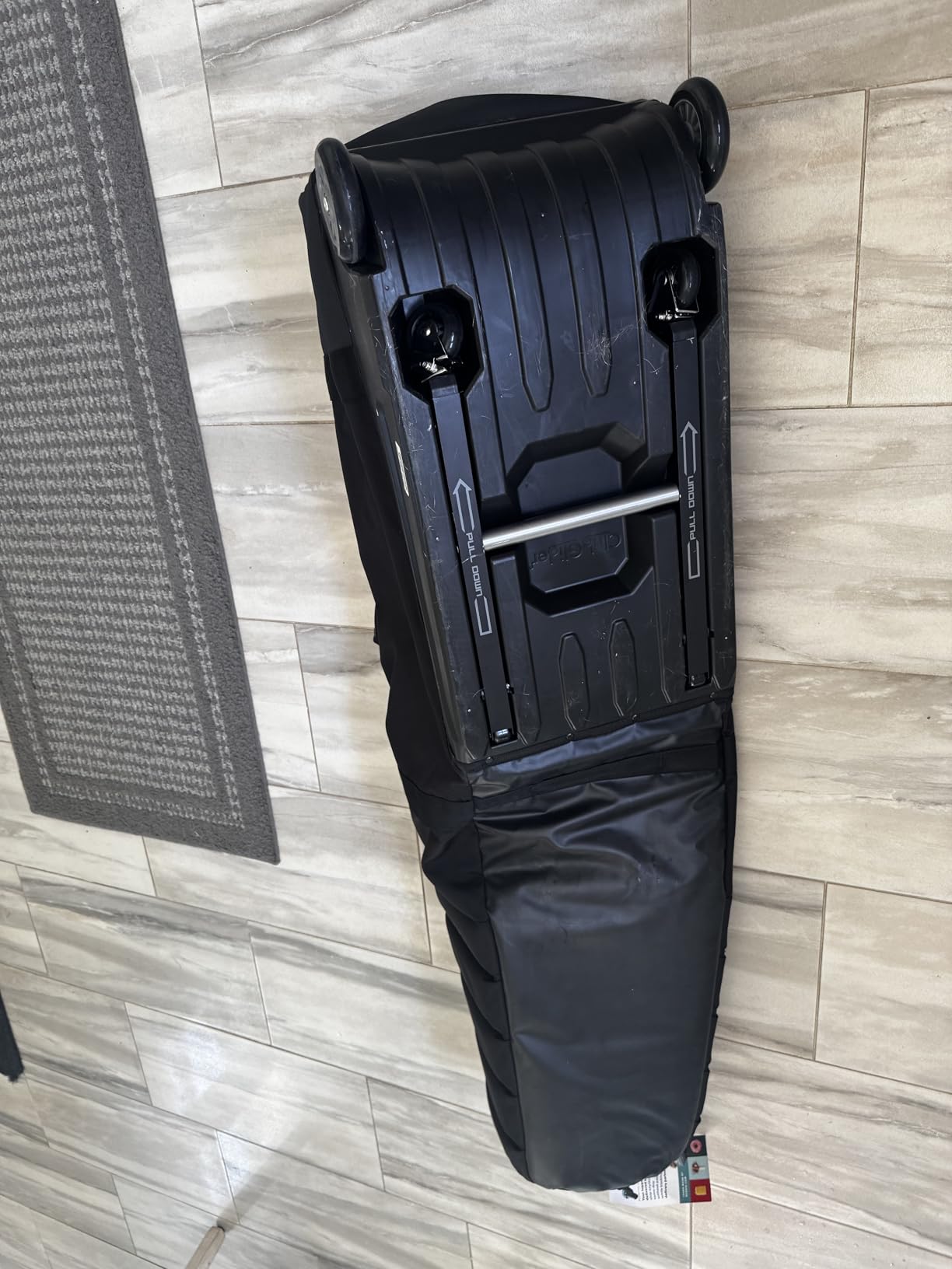 Sun Mountain ClubGlider Meridian Golf Travel Bag, 4-Wheel Rolling Retractable-Leg System customer photo 1