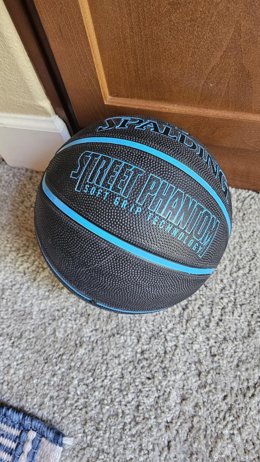 Spalding Outdoor Rubber Basketballs | Performance Rubber Cover Designed for Outdoor Play | Multiple Sizes & Colors customer photo 2