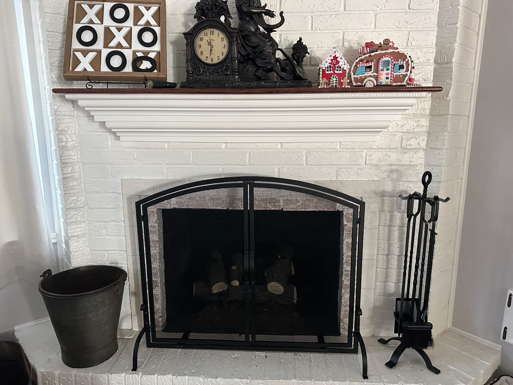 Amagabeli 5 Pieces Fireplace Tools Sets Wrought Iron Indoor Fireplace Set with Poker Tongs Broom Shovel Stand Fire Tools Outdoor Rustic Fire Poker Set Fire Place Hearth Accessories Sets Antique Pewter customer photo 1
