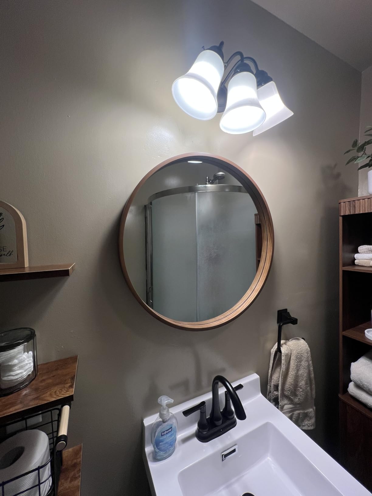 Round Wood Mirror 24 inch Circle Wall Mirror for Bathroom Round Wall Mirror for Wall Decor, Vanity, Entryway Living Room (Natural) customer photo 2