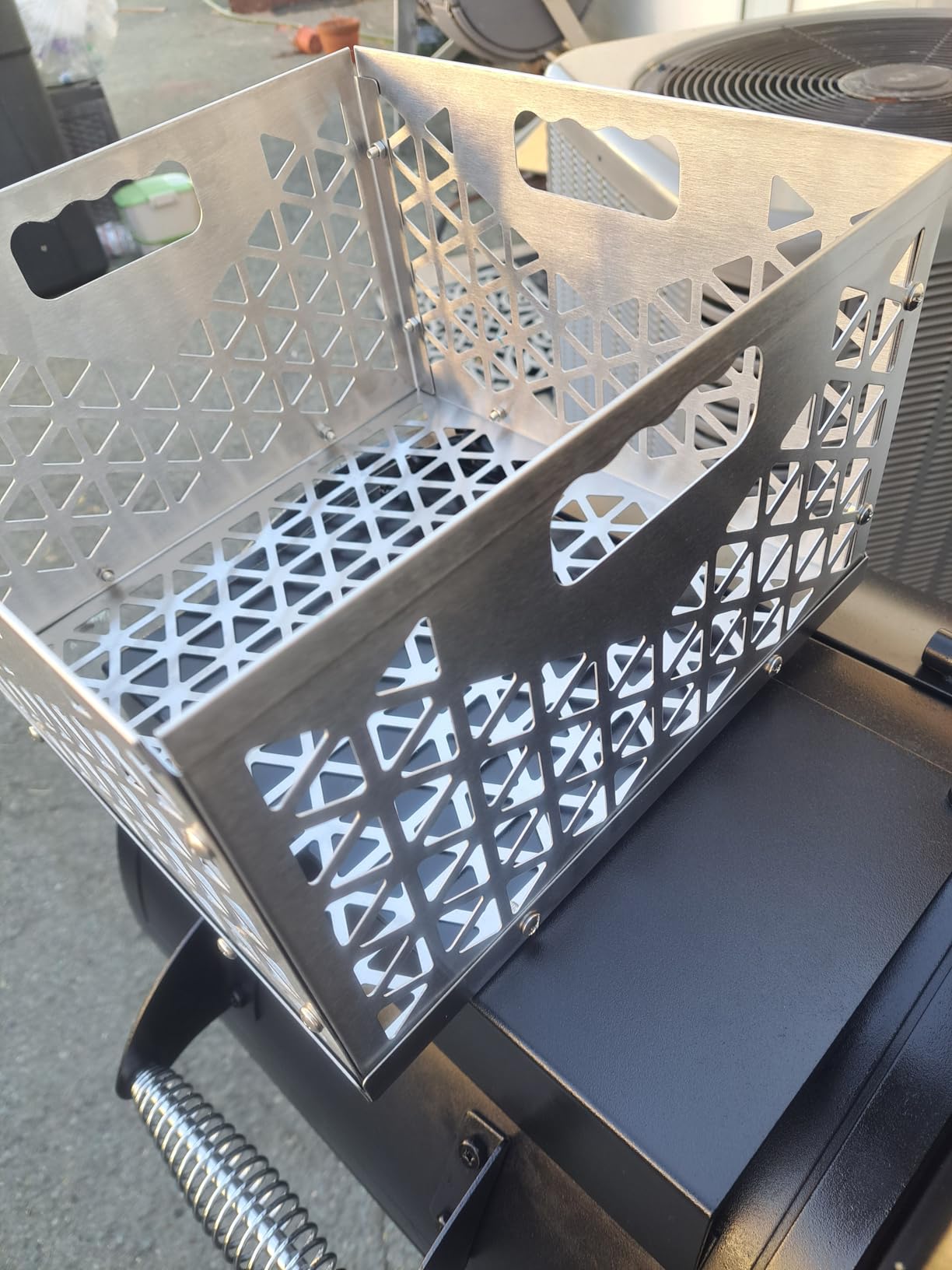 12 Inch Charcoal Firebox Basket for Oklahoma Joe Offset Smoker, Grill Accessories for Long and Efficient Smoking, 12