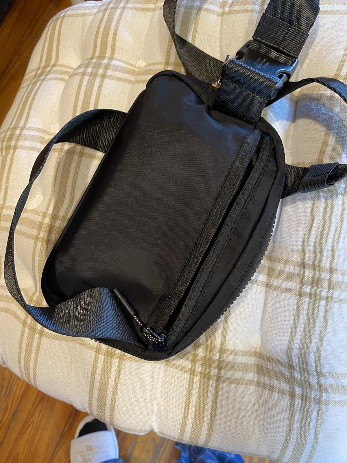 Lululemon Athletica Everywhere Belt Bag 1L (Asphalt Grey) customer photo 2