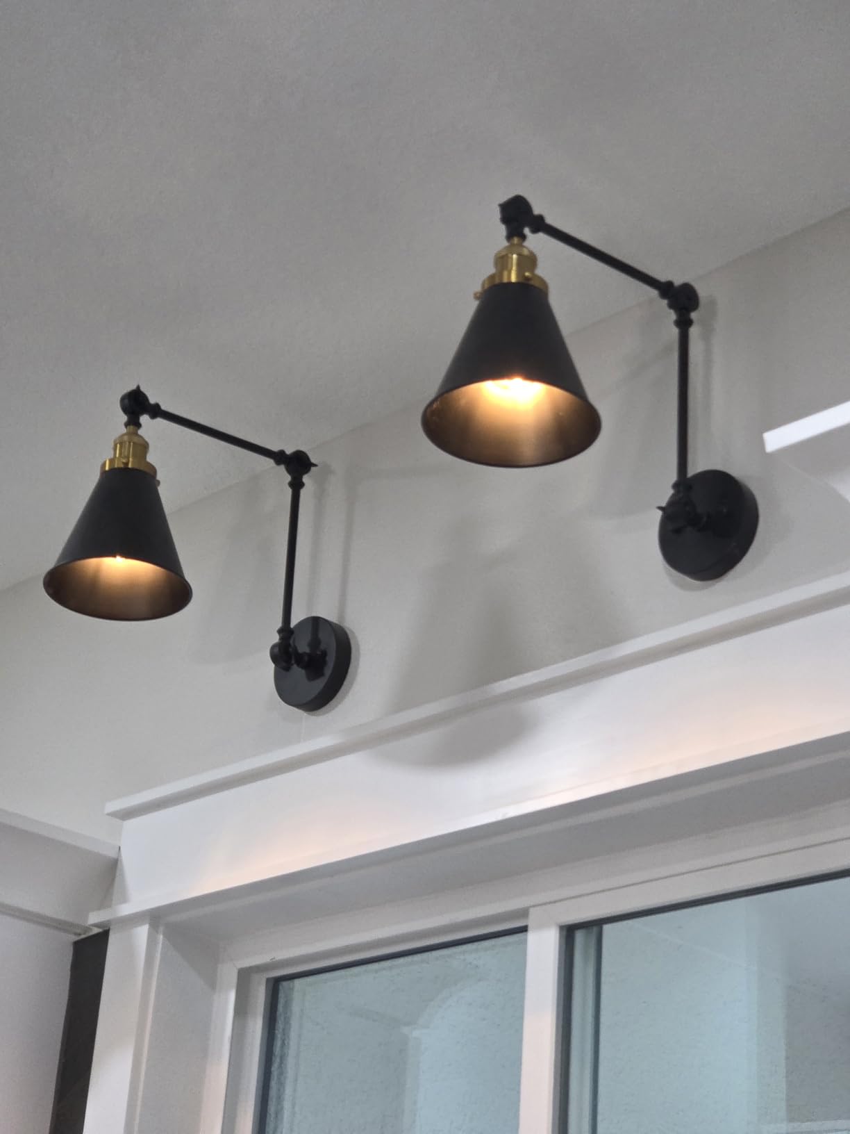 JONATHAN Y Rover 1-Light Wall Sconce 7