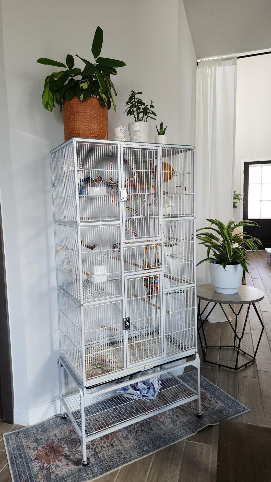 Yaheetech 69'' Extra Large Bird Cage Metal Parrot Cage w/Detachable Stand for Mid-Sized Parrots Cockatiels Conures Parakeets Lovebirds Budgie Finch, White customer photo 1