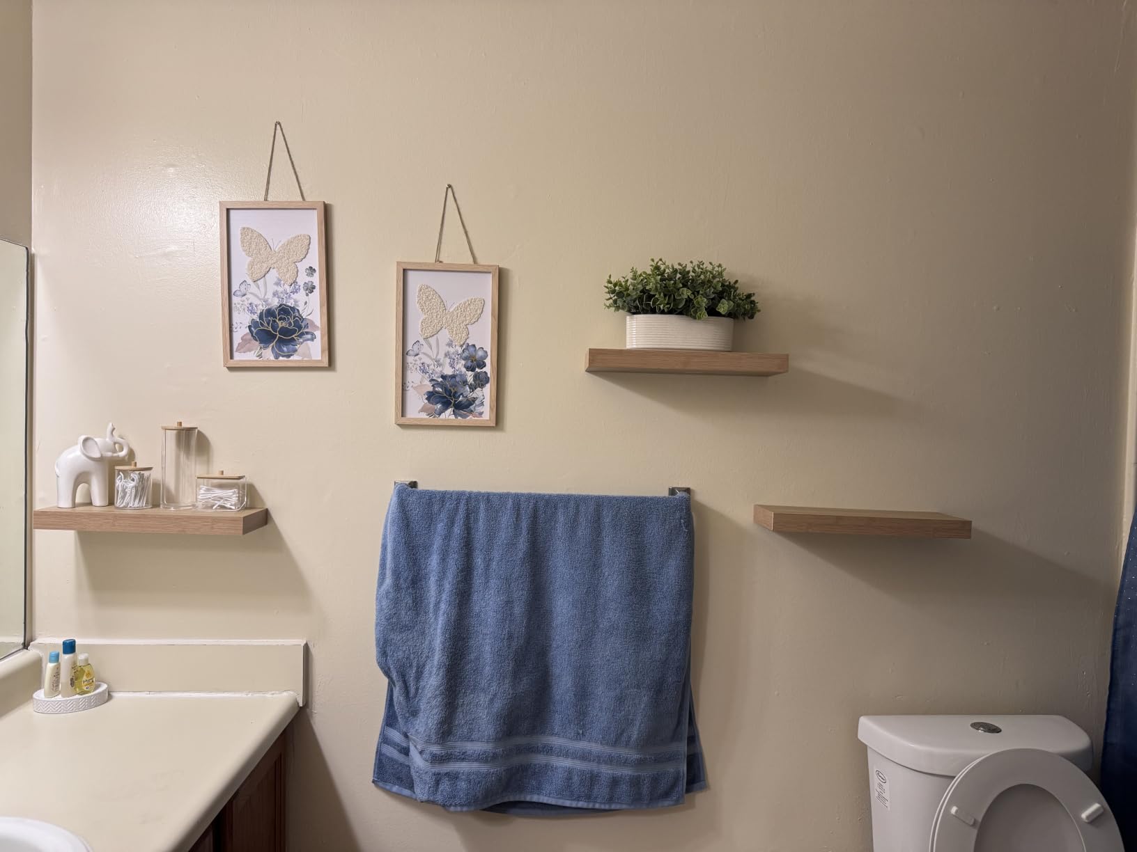 Sorbus Floating Shelves for Wall - 16 Inch Floating Shelf for Kitchen, Bedroom, Living Room, Bathroom, Home & Wall Decor - Mounted Bathroom Shelves with Invisible Brackets (Black, 2 Pack) customer photo 1