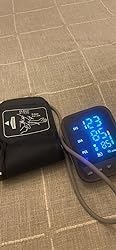 Greetmed Wrist Blood Pressure Monitor Automatic Talking Wrist Blood Pressure Cuff Digital Full Screen LED Display Bp Machine Adjustable Bp Cuff Voice Broadcast Health Care for Home Use customer photo 2