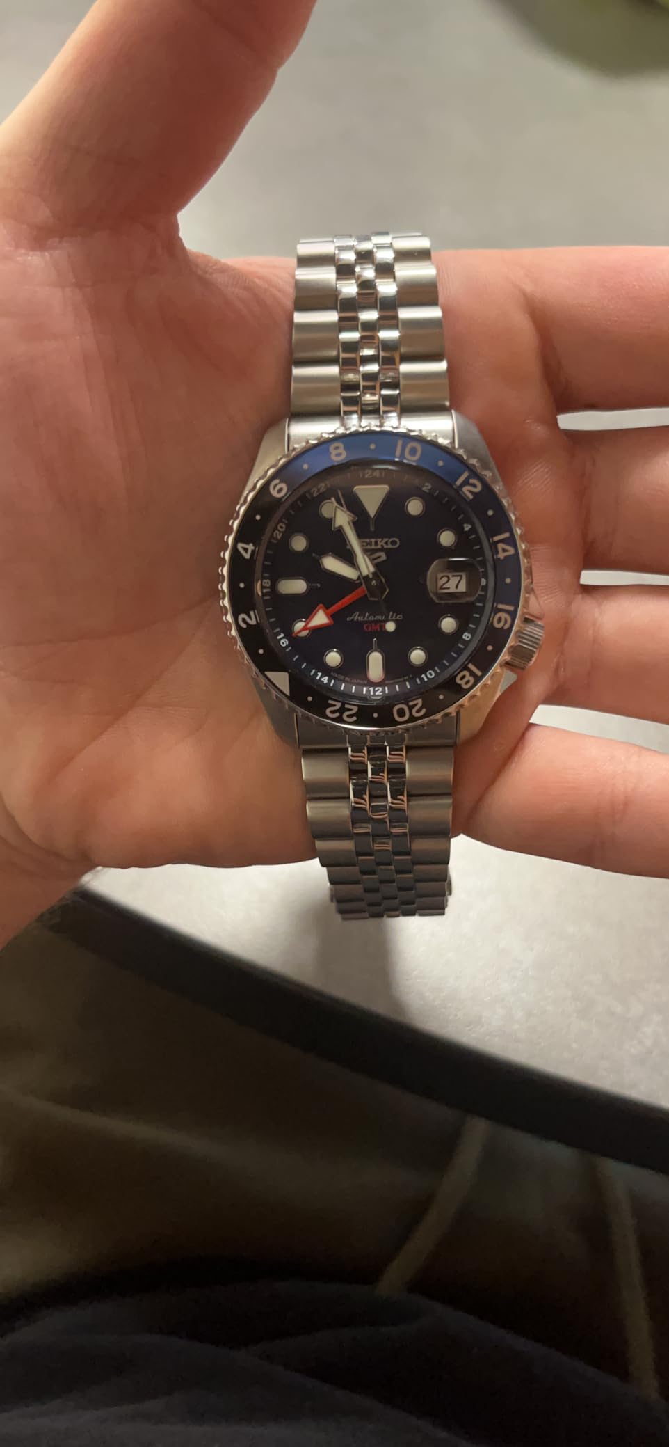 SSK003 Automatic Watch for Men - 5 -Sports - Blue Dial with Date Calendar and Luminous Hands & Markers and Black & Blue GMT Bezel, 100m Water-Resistant customer photo 2