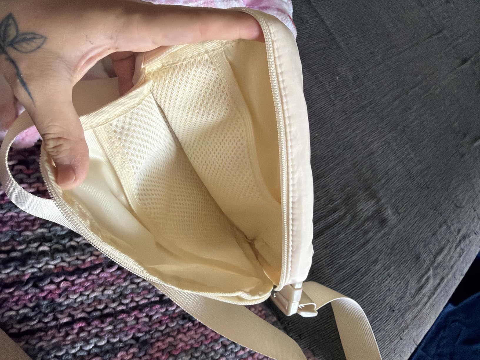 Belt bag Fanny pack crossbody bags for women Everywhere belt bag (black) customer photo 1