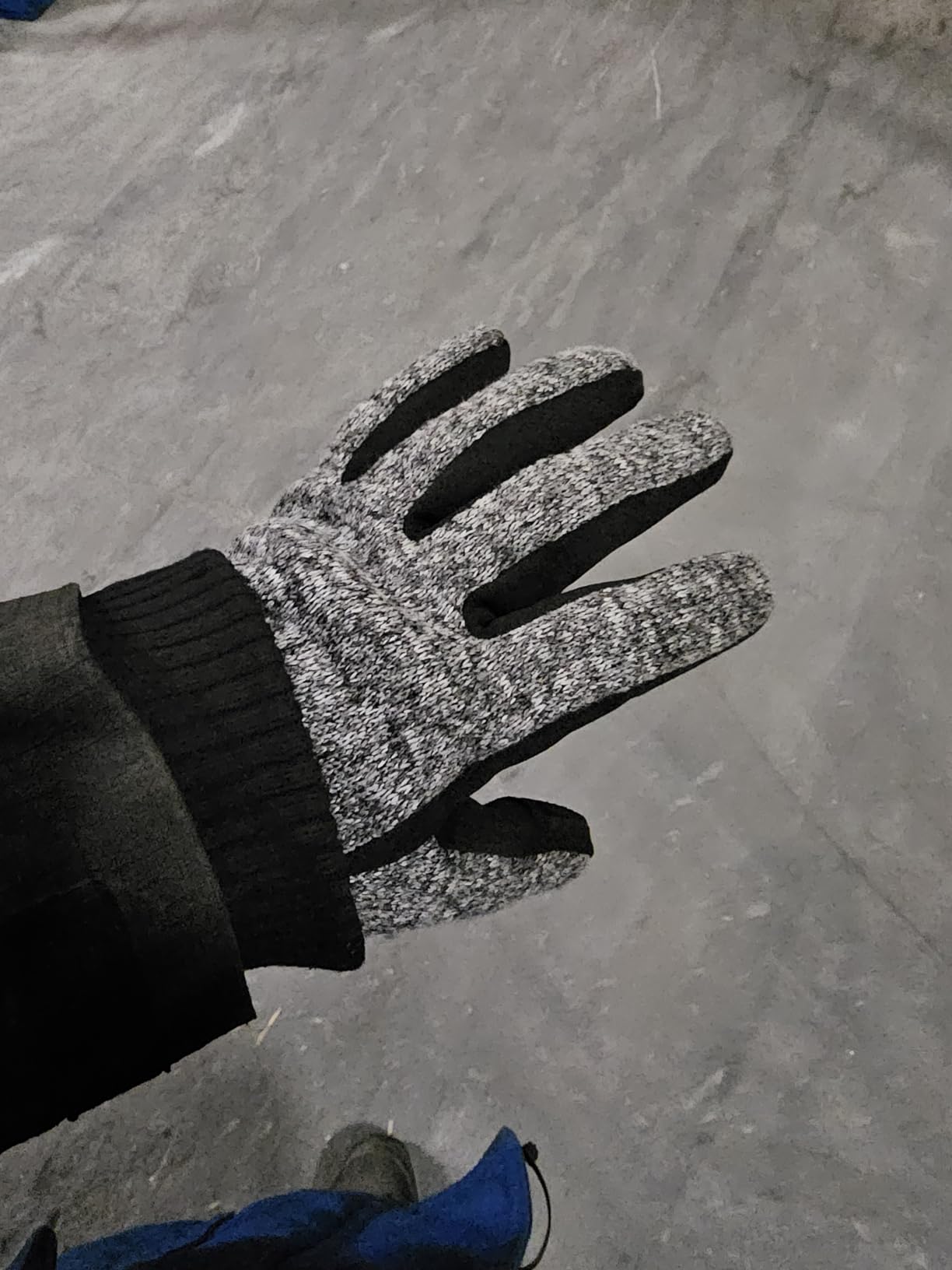 Winter Gloves for Men/Women -10°F 3M Thinsulate Warm Touch Screen Snow Ski Bicycle Bike Gloves for Driving/Cycling/Running/Hiking customer photo 1