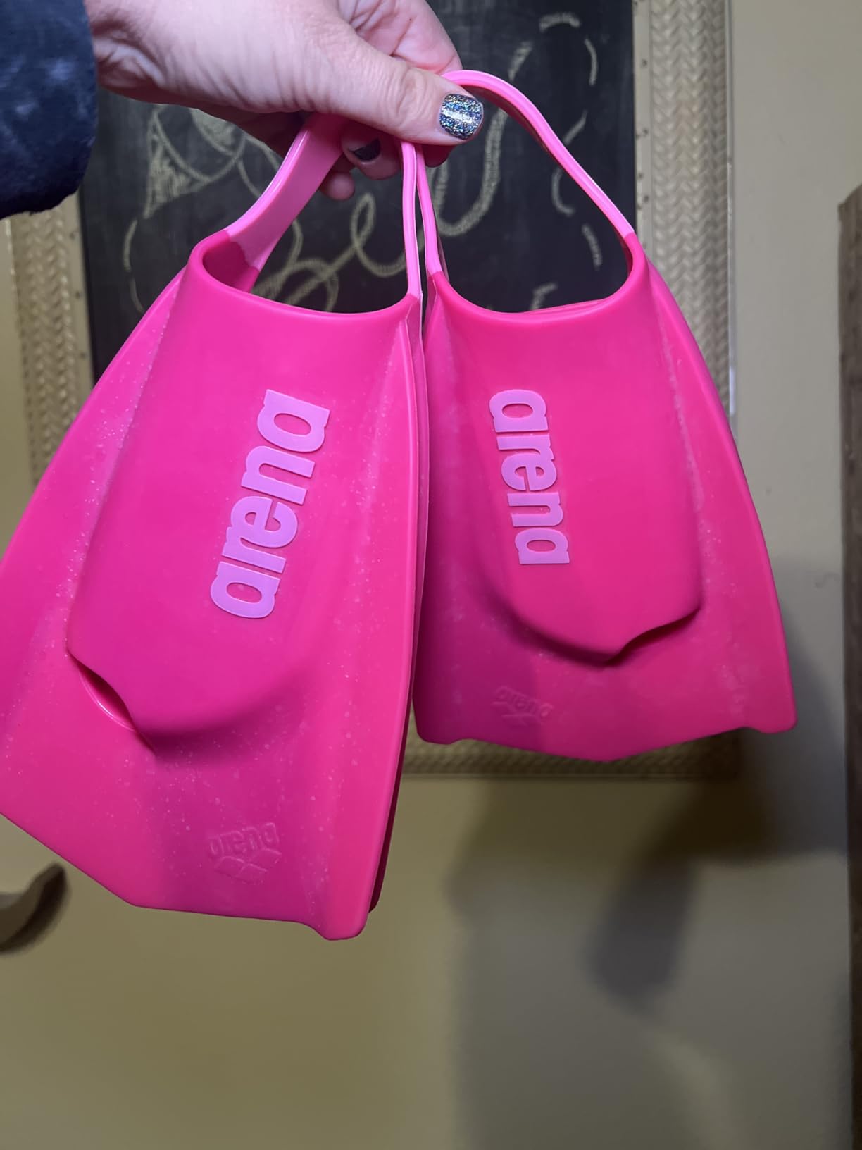 Arena Unisex Adult Powerfin Pro II Swim Training Fins Men and Women Silicone Short Blade Flippers Left-Right Customized, Sizes 4.5-13.5 customer photo 1