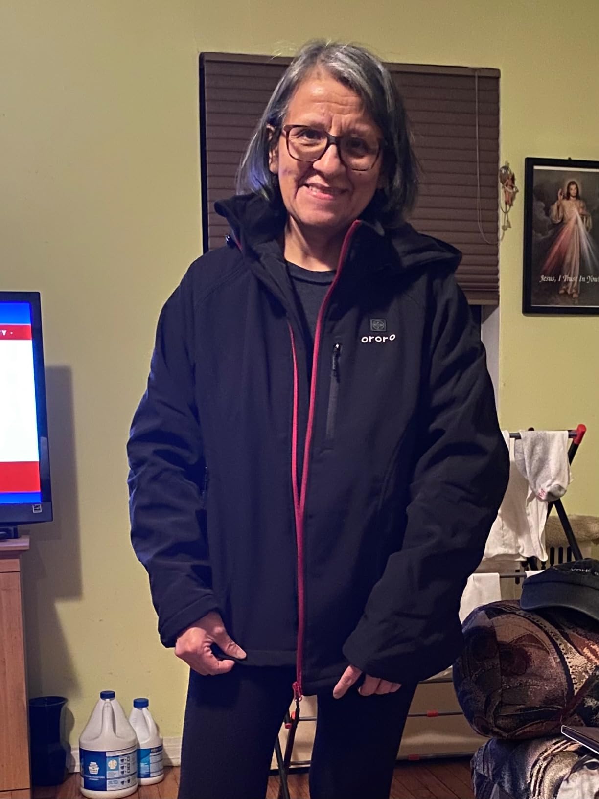 ORORO Women's Classic Heated Jacket, Water Resistant Heated Coat | Heated softshell jacket, with collar heating, battery included, machine washable, detachable and adjustable hood customer photo 1