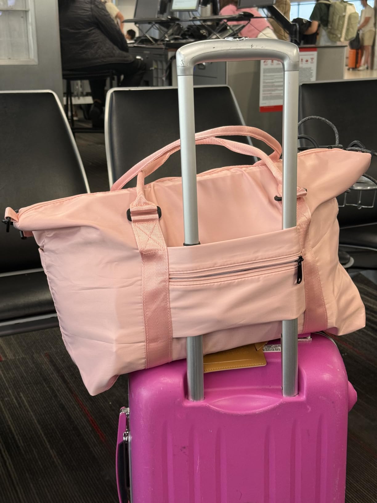 TOPBAG Travel Duffle Bag, Waterproof Weekender Carry On Tote Bags for Women, Sport Gym Bag for Men, Hospital Bag for Labor and Delivery, Overnight Luggage Bag with Trolley Sleeve Coral Pink customer photo 1