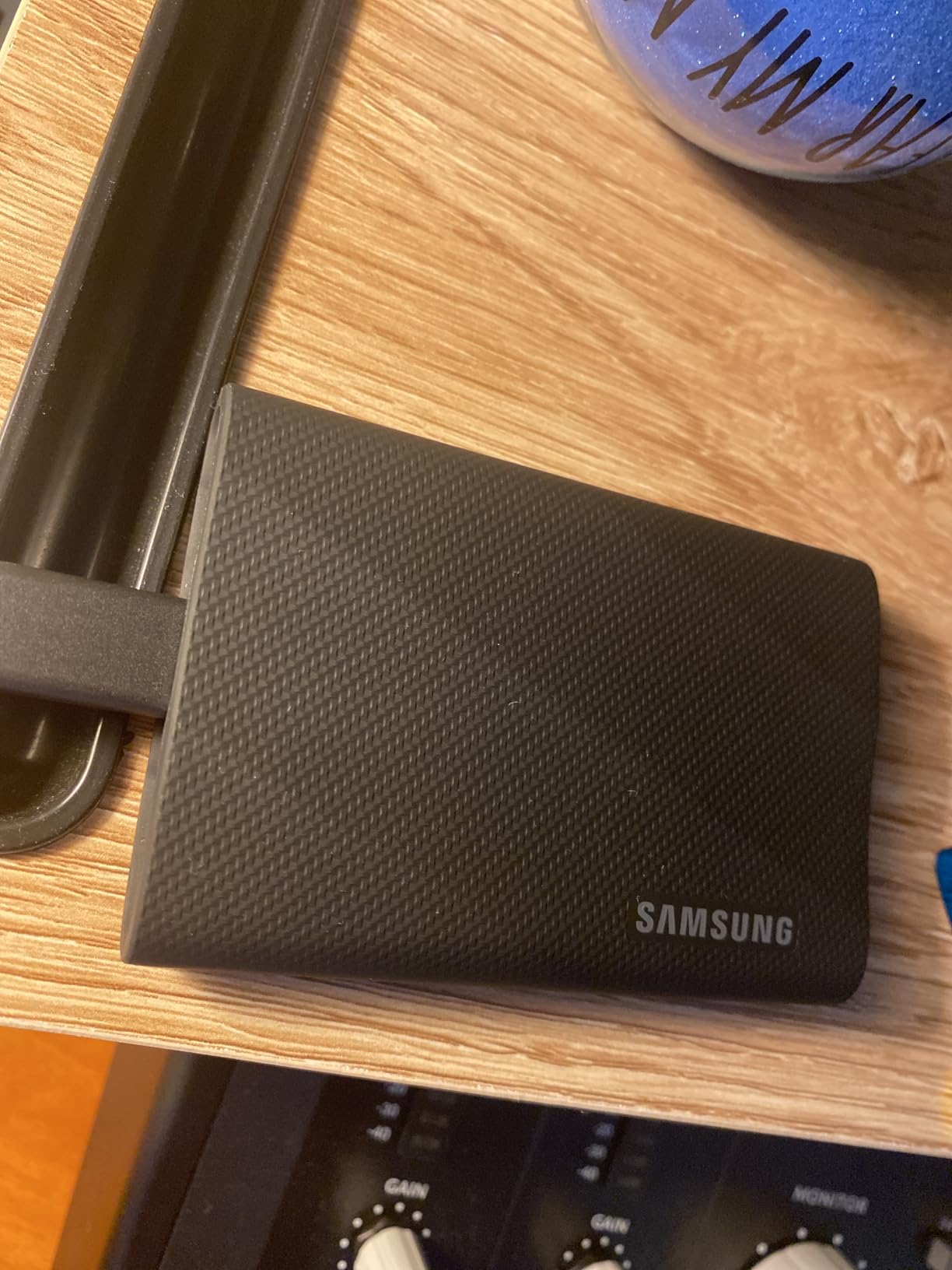 Samsung T9 Portable SSD 1TB, USB 3.2 Gen 2x2 External SSD, Up to 2,000 MB/s customer photo 2