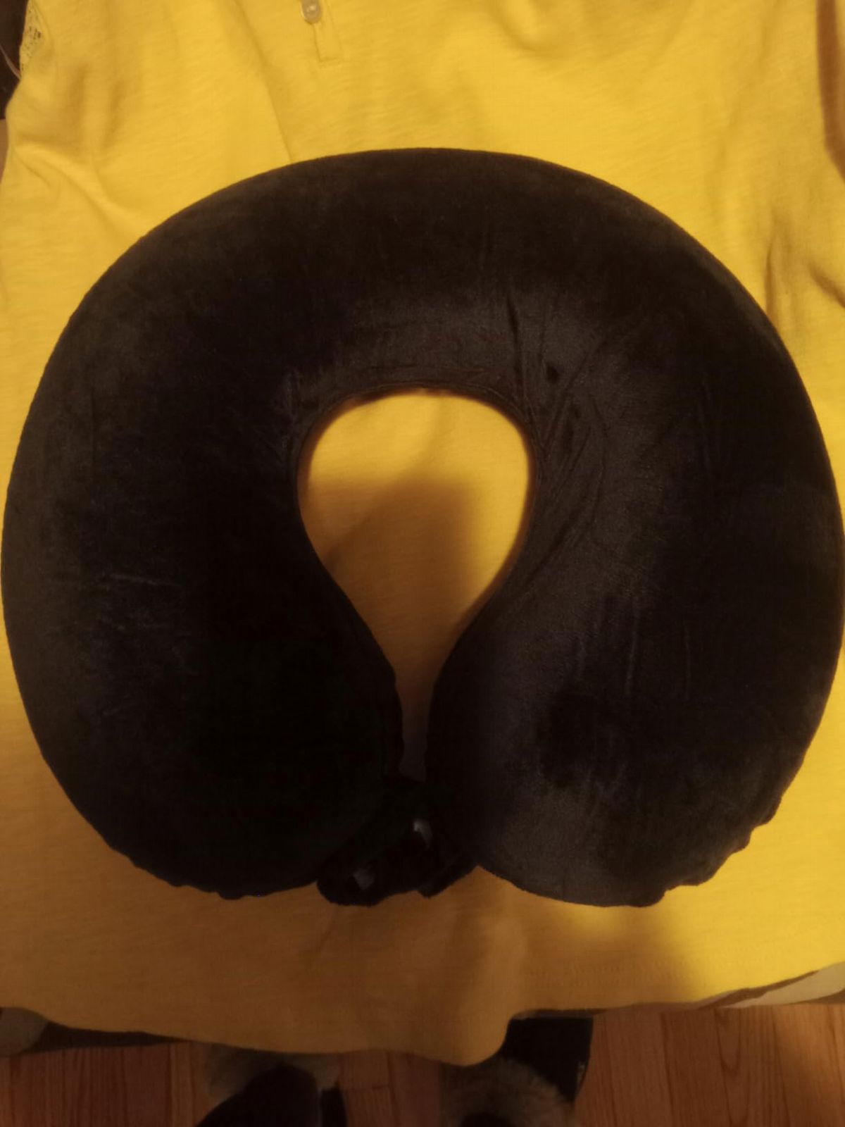SAIREIDER Travel Pillow 100% Pure Memory Foam Travel Neck Pillow, Airplane Pillow for Traveling、Car、Home、Office，Washable Cover（Black） customer photo 2