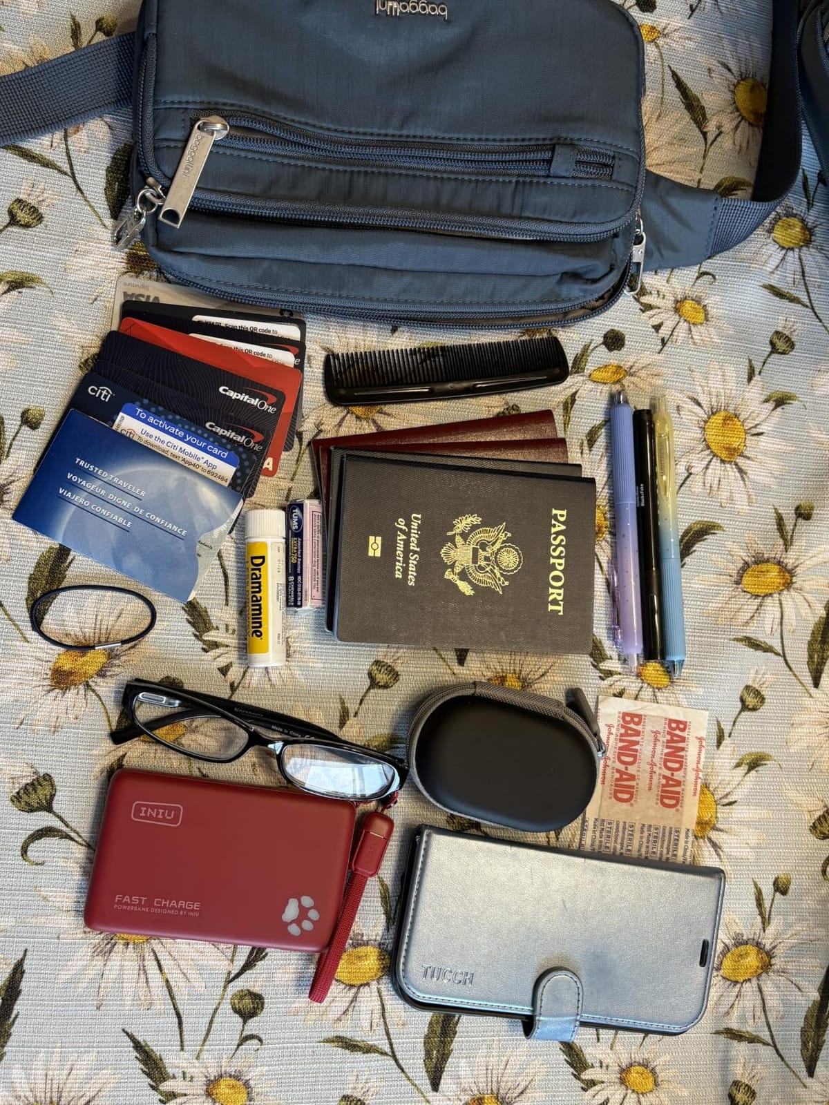 Baggallini Securtex Anti-Theft Belt Bag customer photo 1