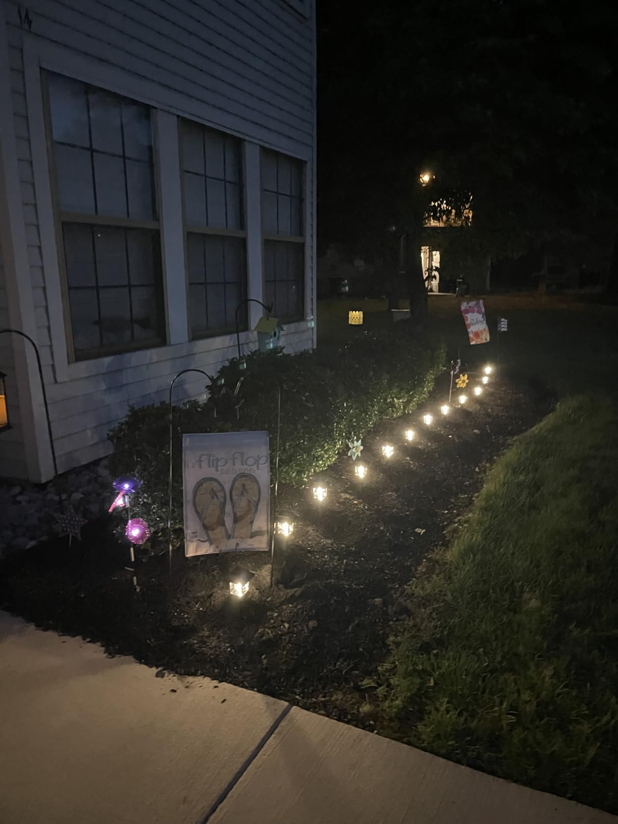Greluna Solar Lights Outdoor, 12 Pack 3000K Waterproof Auto On/Off Solar Pathway Lights for Your Garden, Landscape, Path, Yard, Patio, Driveway, Walkway Decor customer photo 1